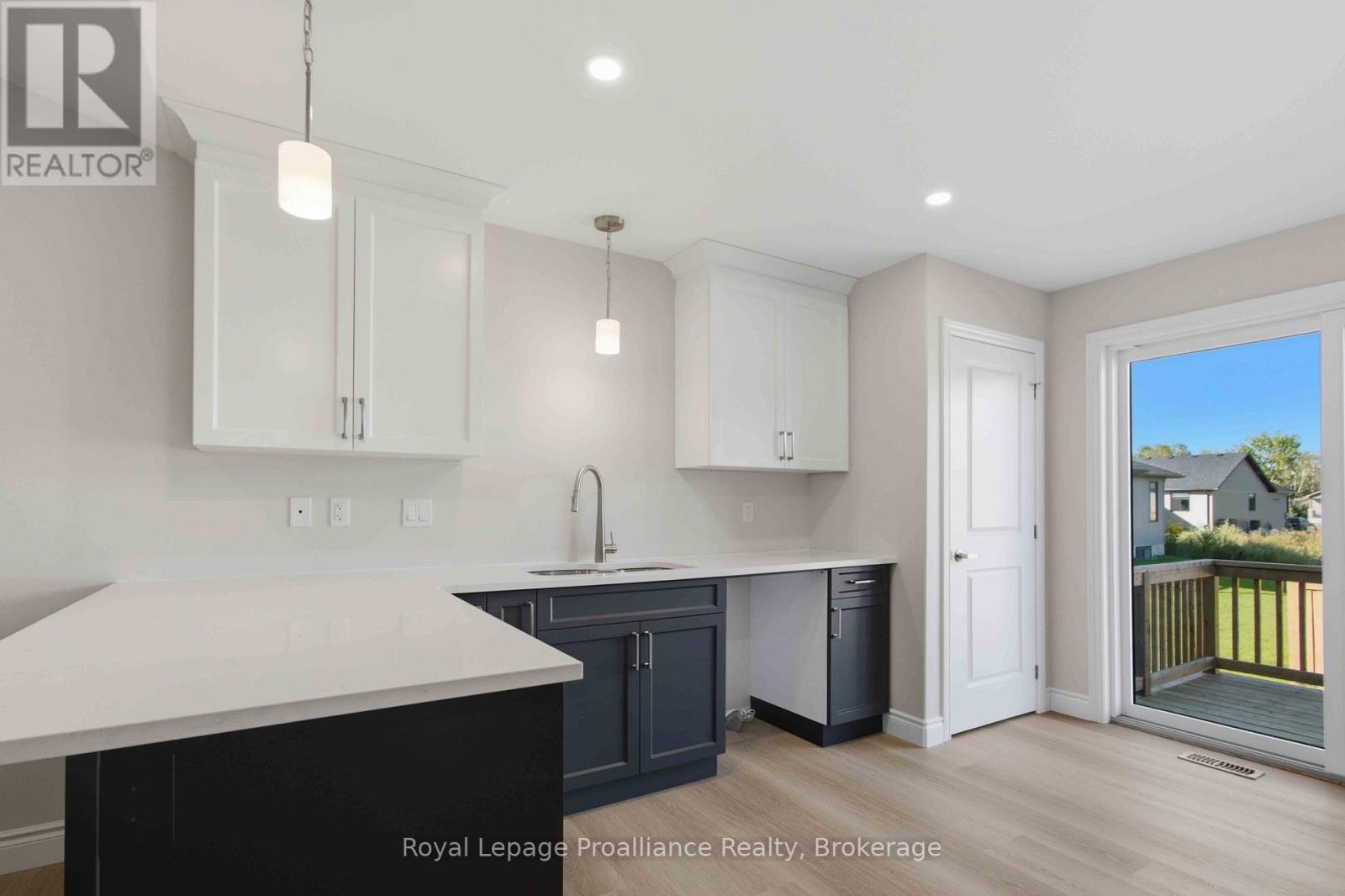 49 Mackenzie John Crescent Property Photo 8