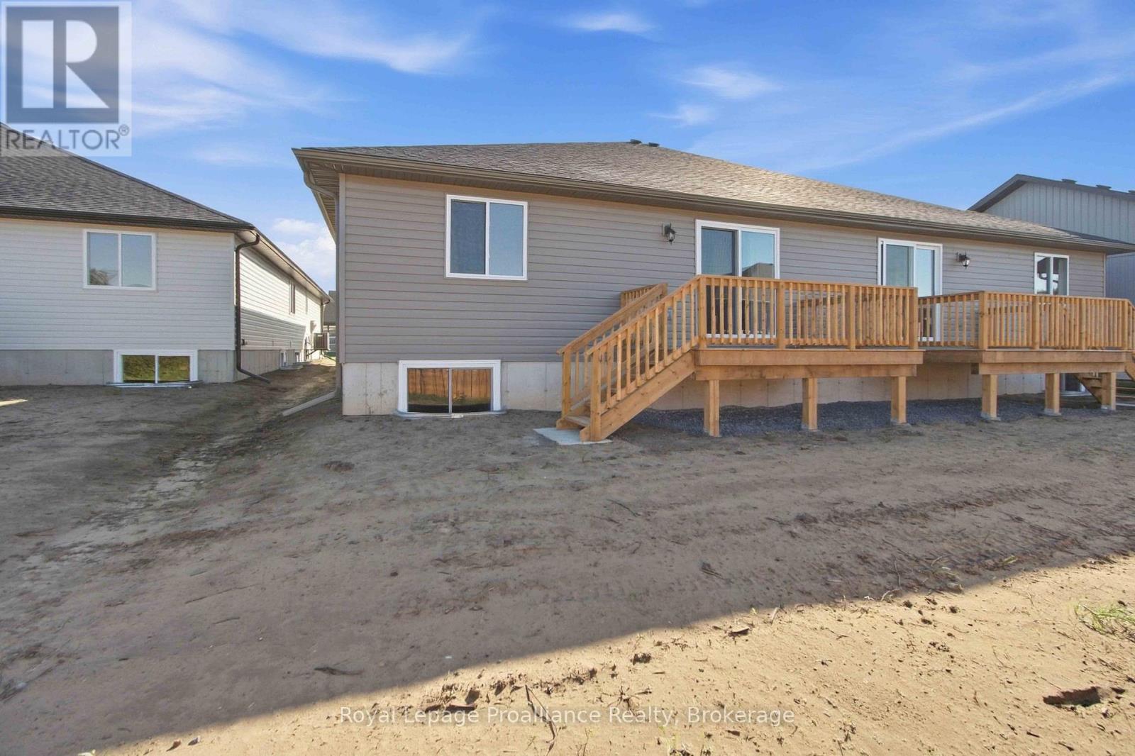 49 Mackenzie John Crescent Property Photo 22