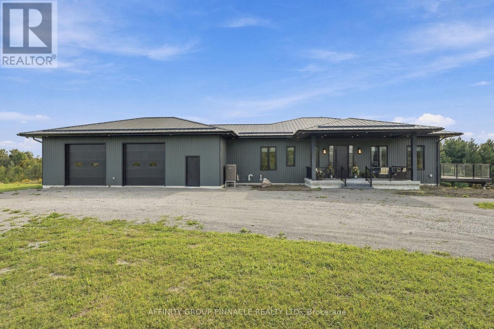 724 Elm Tree Road Property Photo 3
