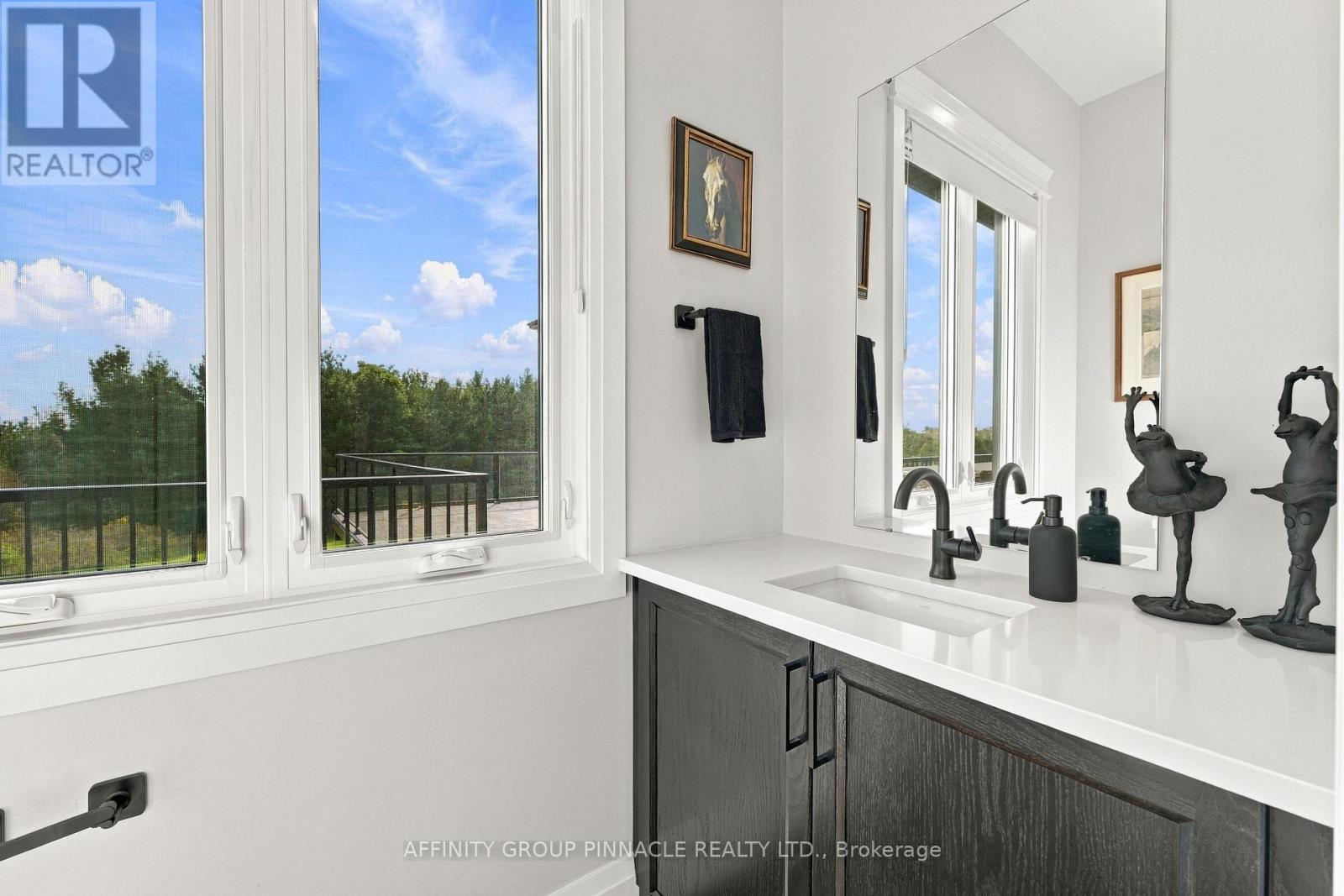 724 Elm Tree Road Property Photo 26
