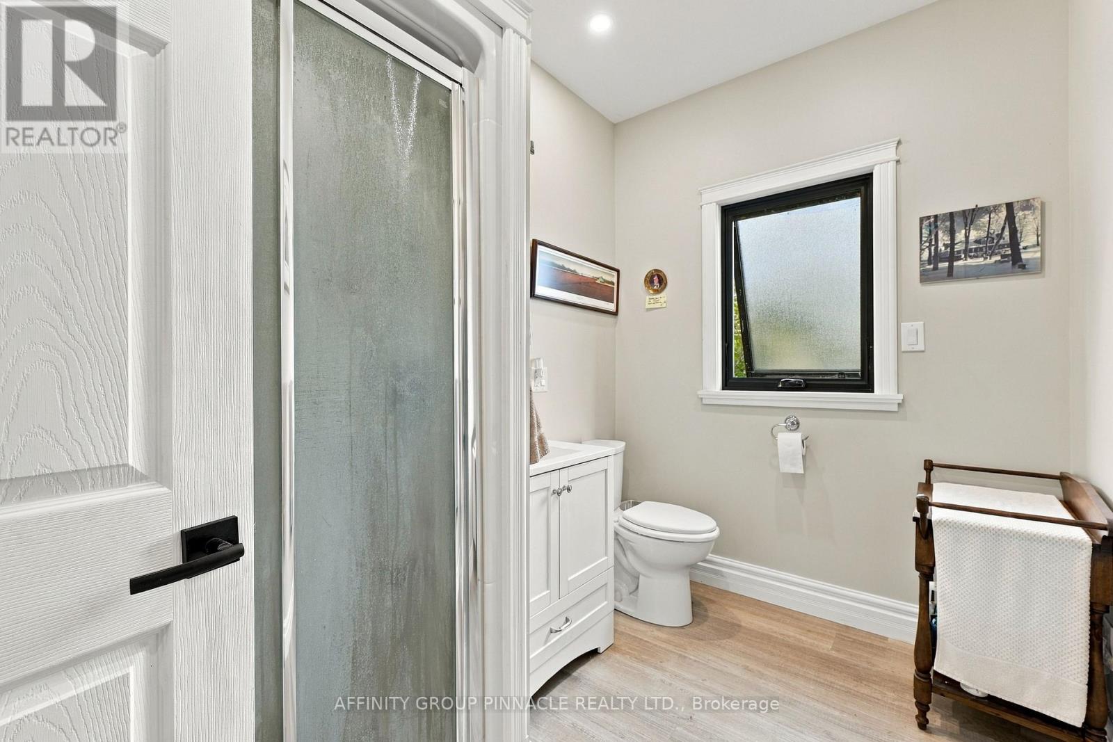 724 Elm Tree Road Property Photo 43