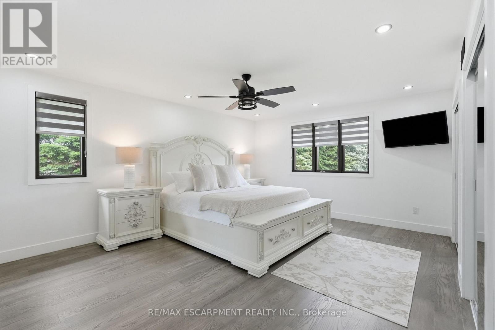2 Currie Drive Property Photo 18