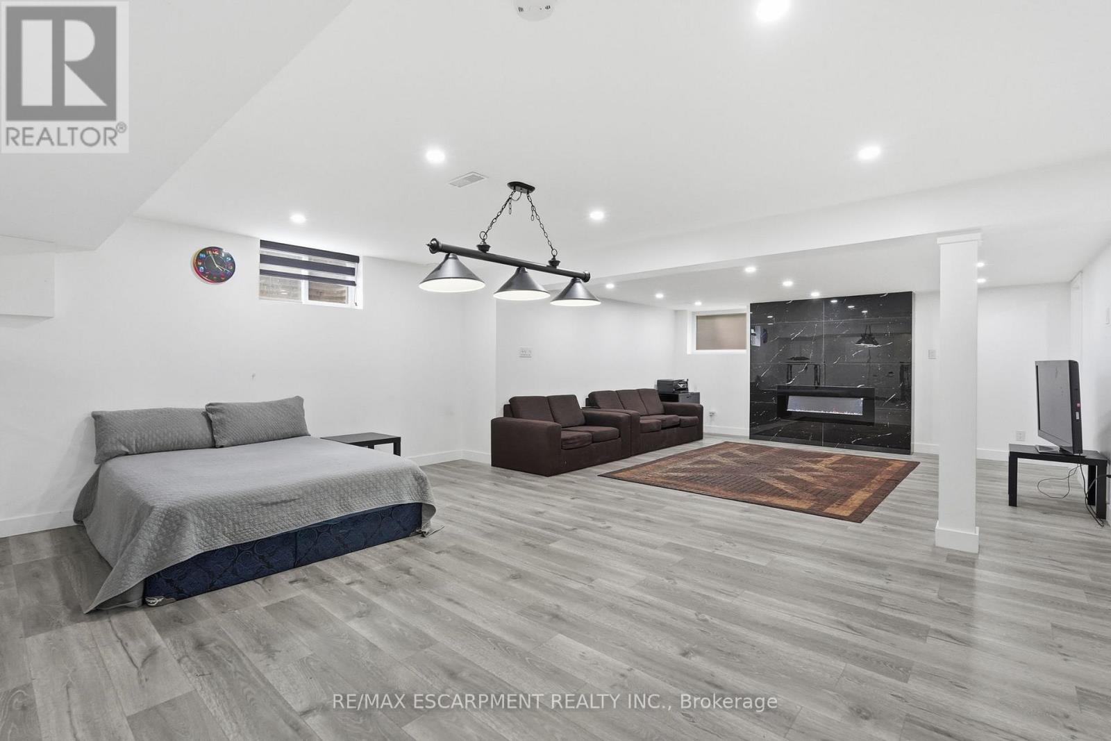 2 Currie Drive Property Photo 30