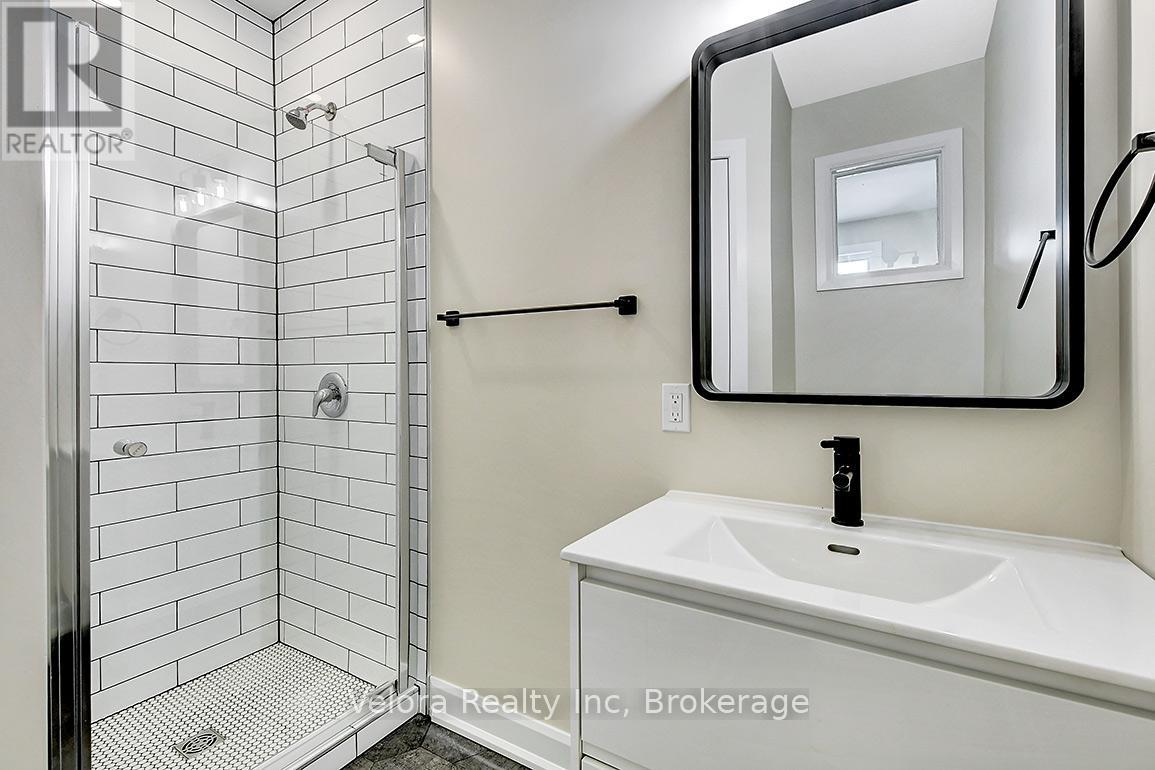 301 Zephyr Avenue Property Photo 13