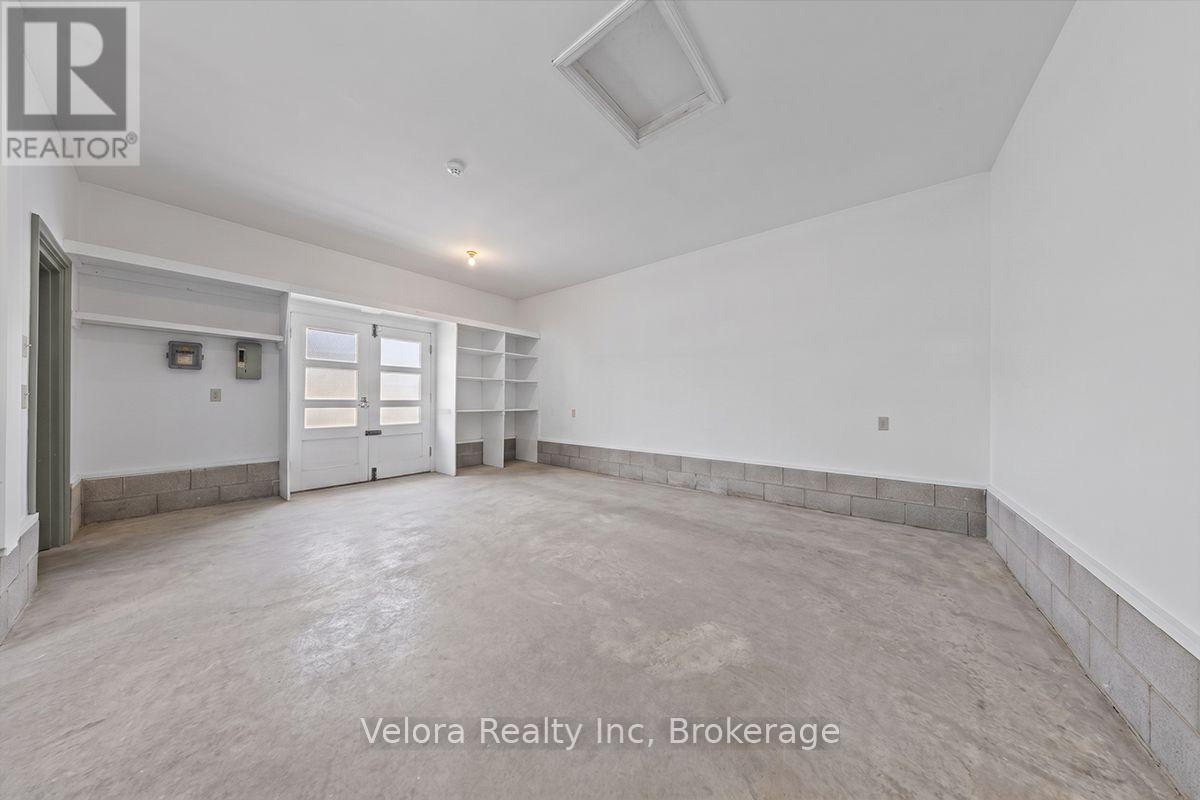 301 Zephyr Avenue Property Photo 21
