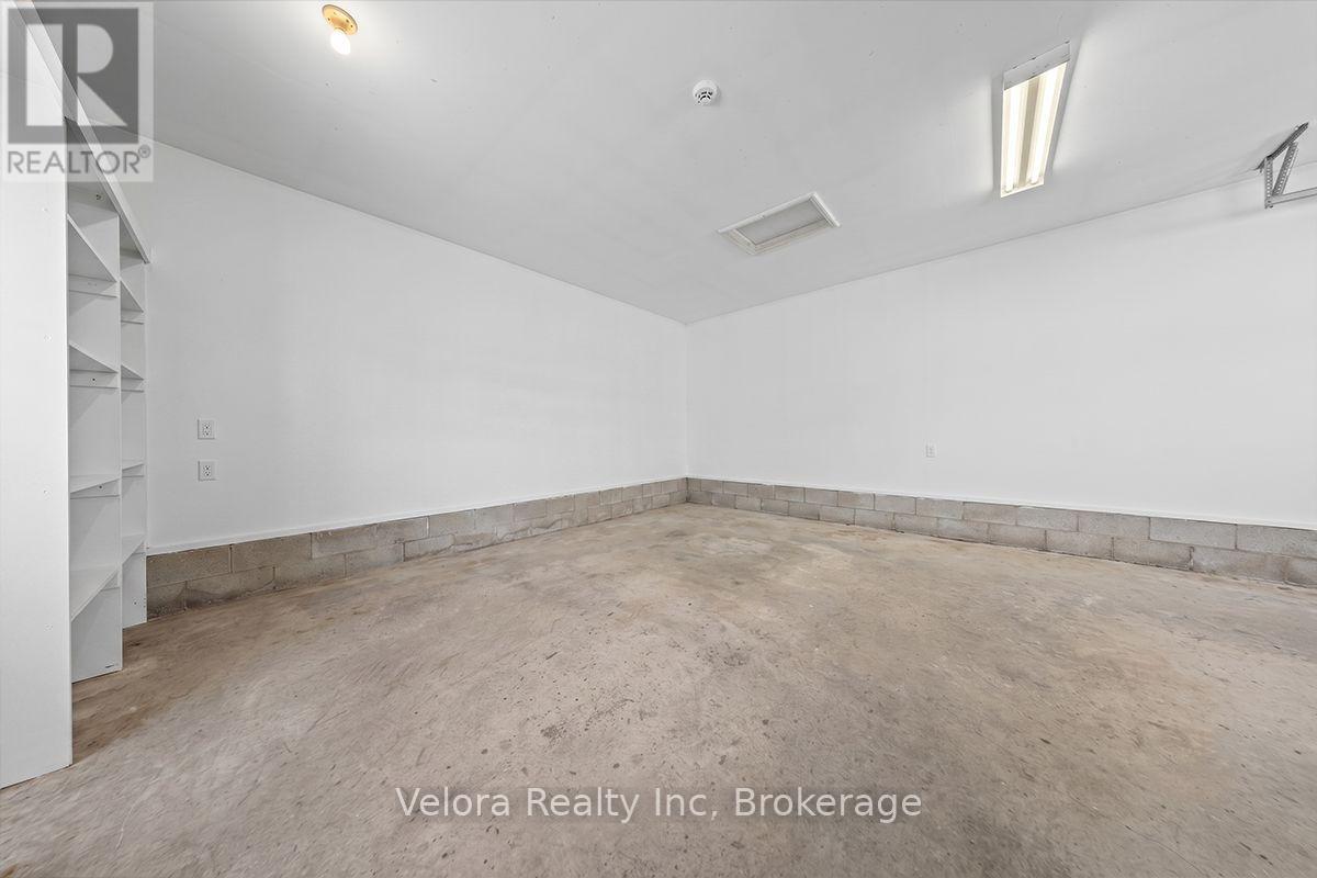 301 Zephyr Avenue Property Photo 23