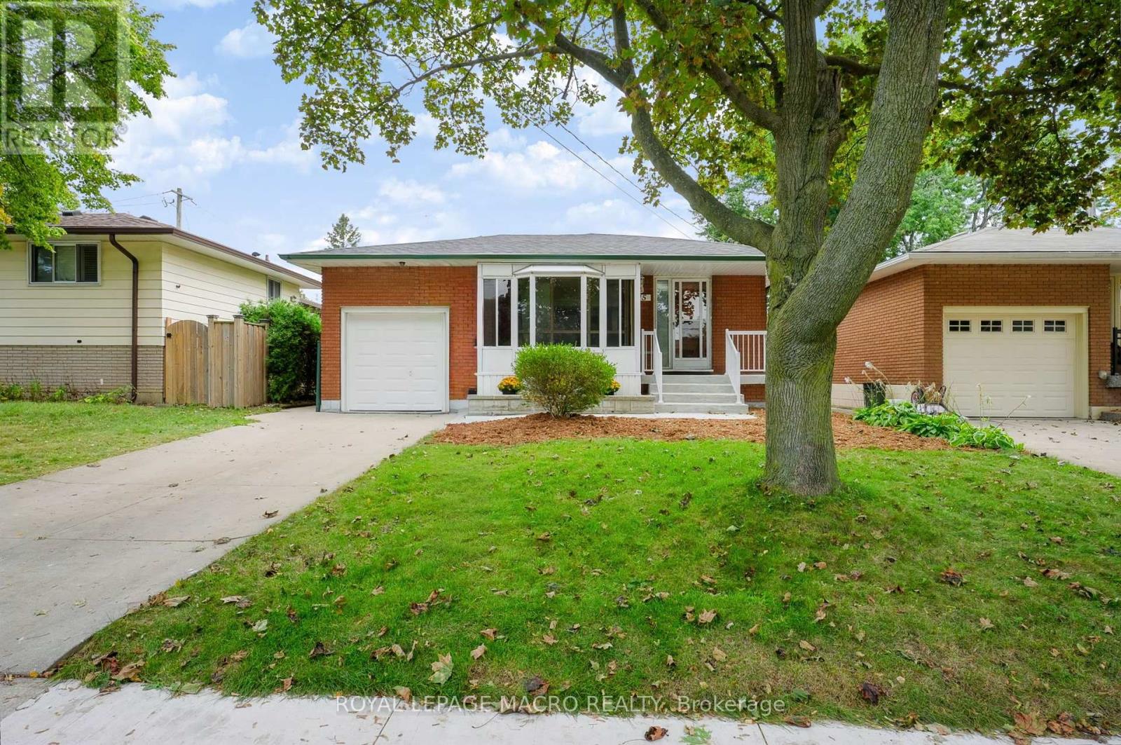 15 Clearwater Drive Property Photo 2