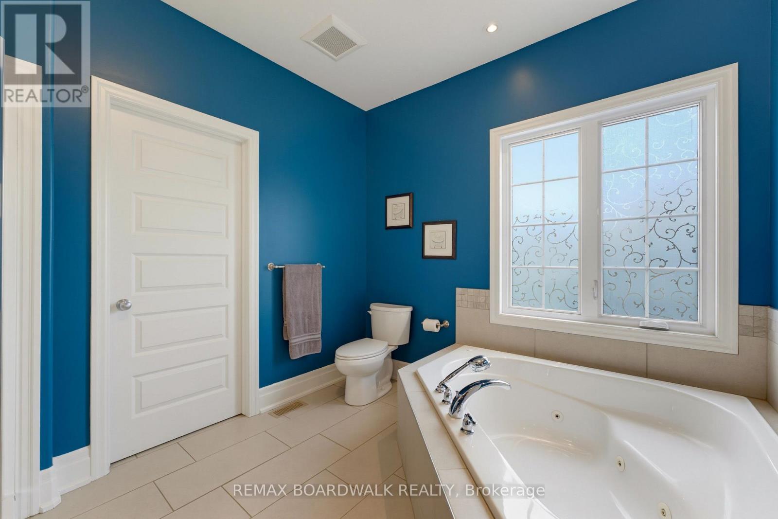 236 Sterling Avenue Property Photo 25