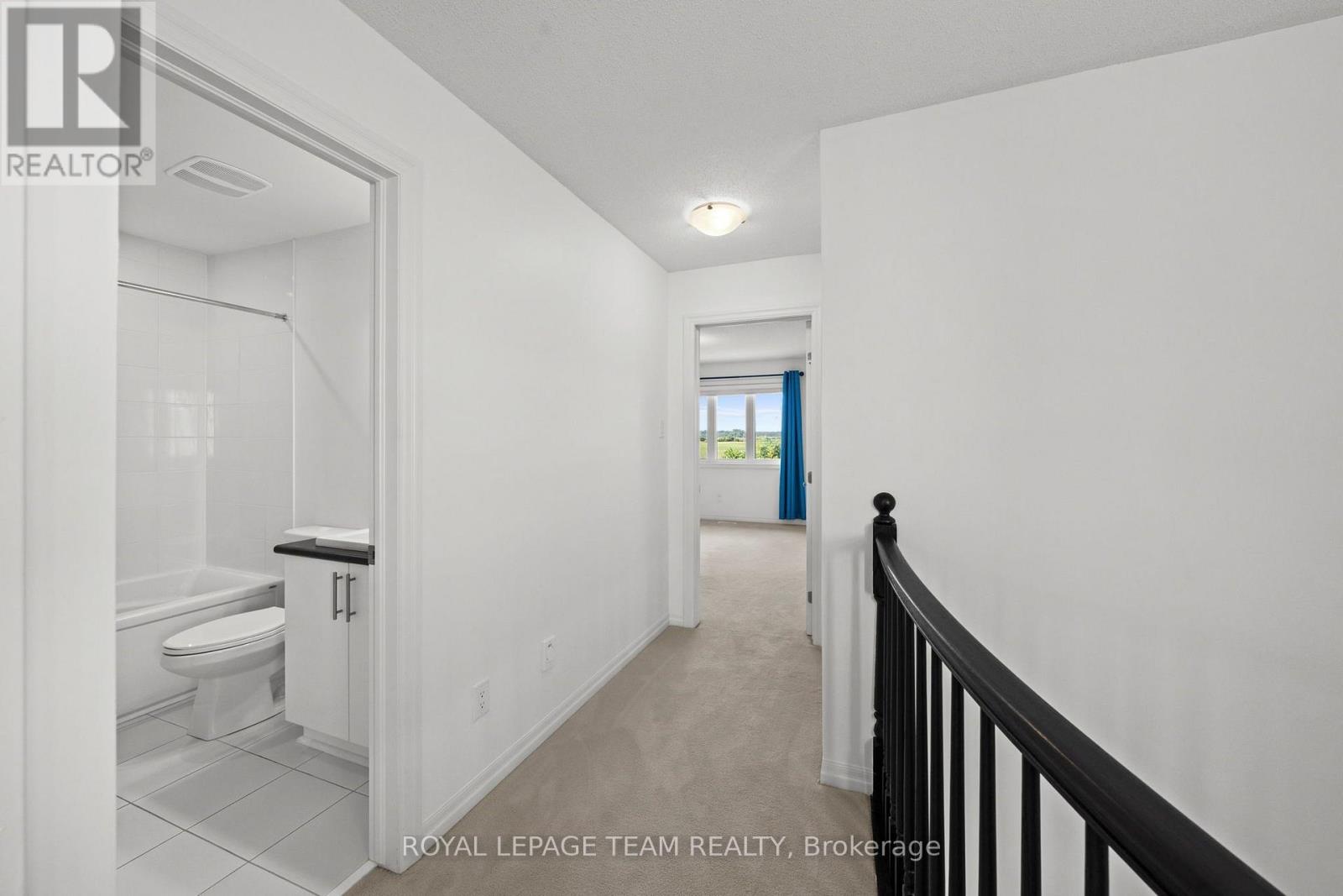 547 Rioja Street Property Photo 22