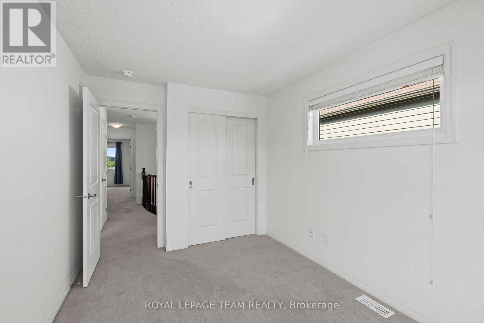 547 Rioja Street Property Photo 32
