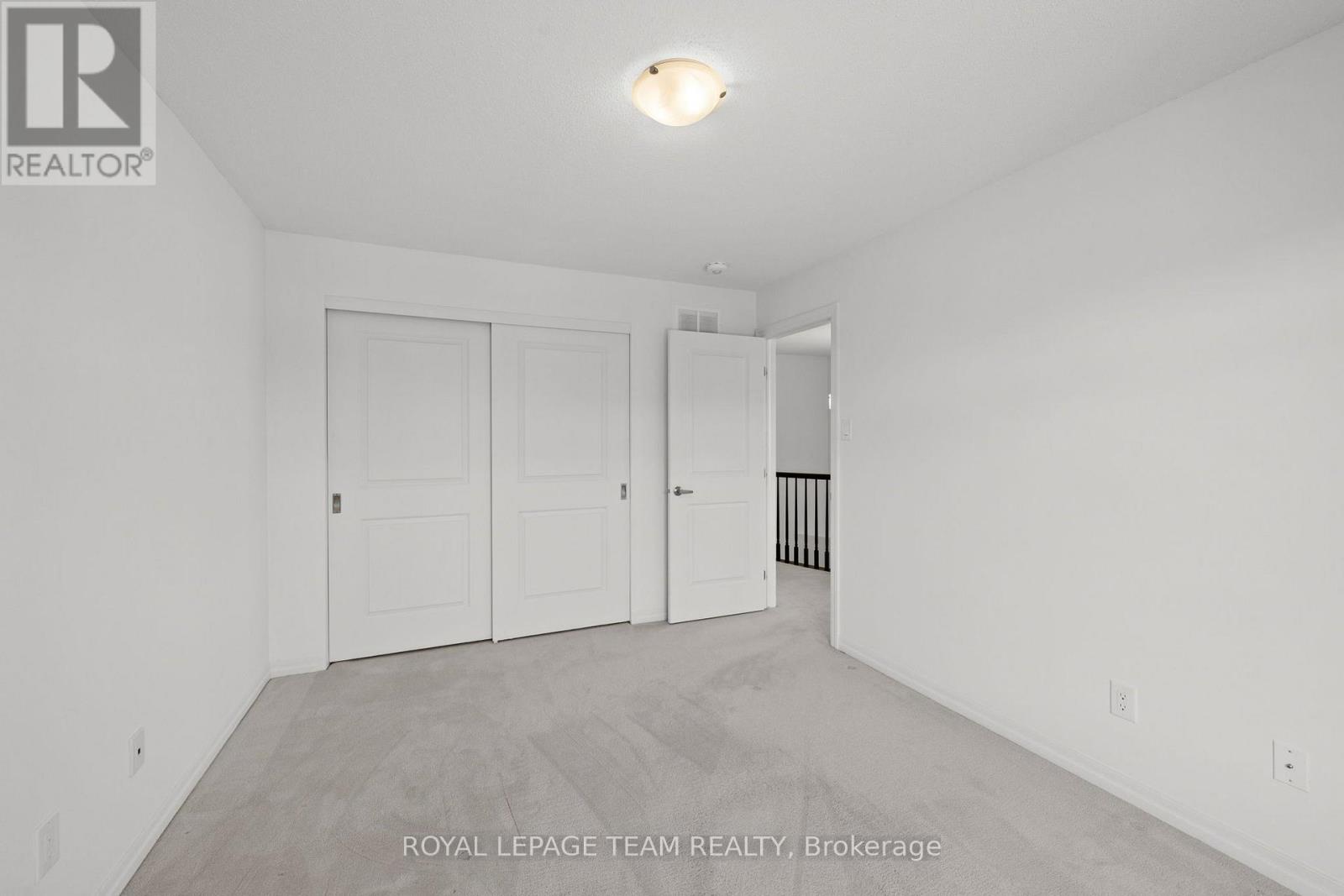 547 Rioja Street Property Photo 34