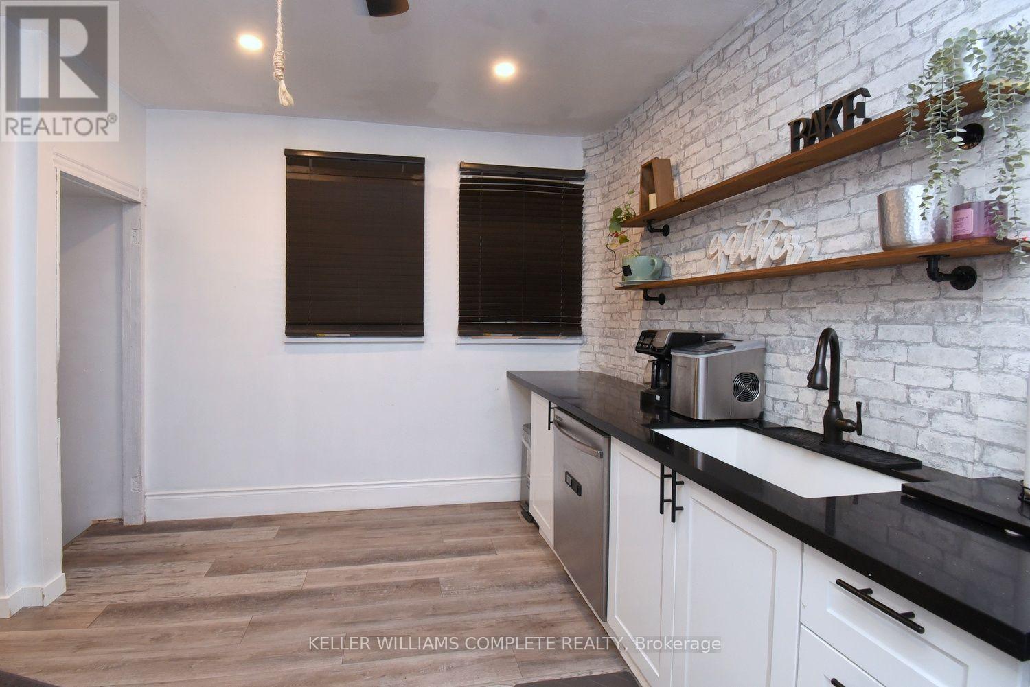 80 Francis Street Property Photo 15