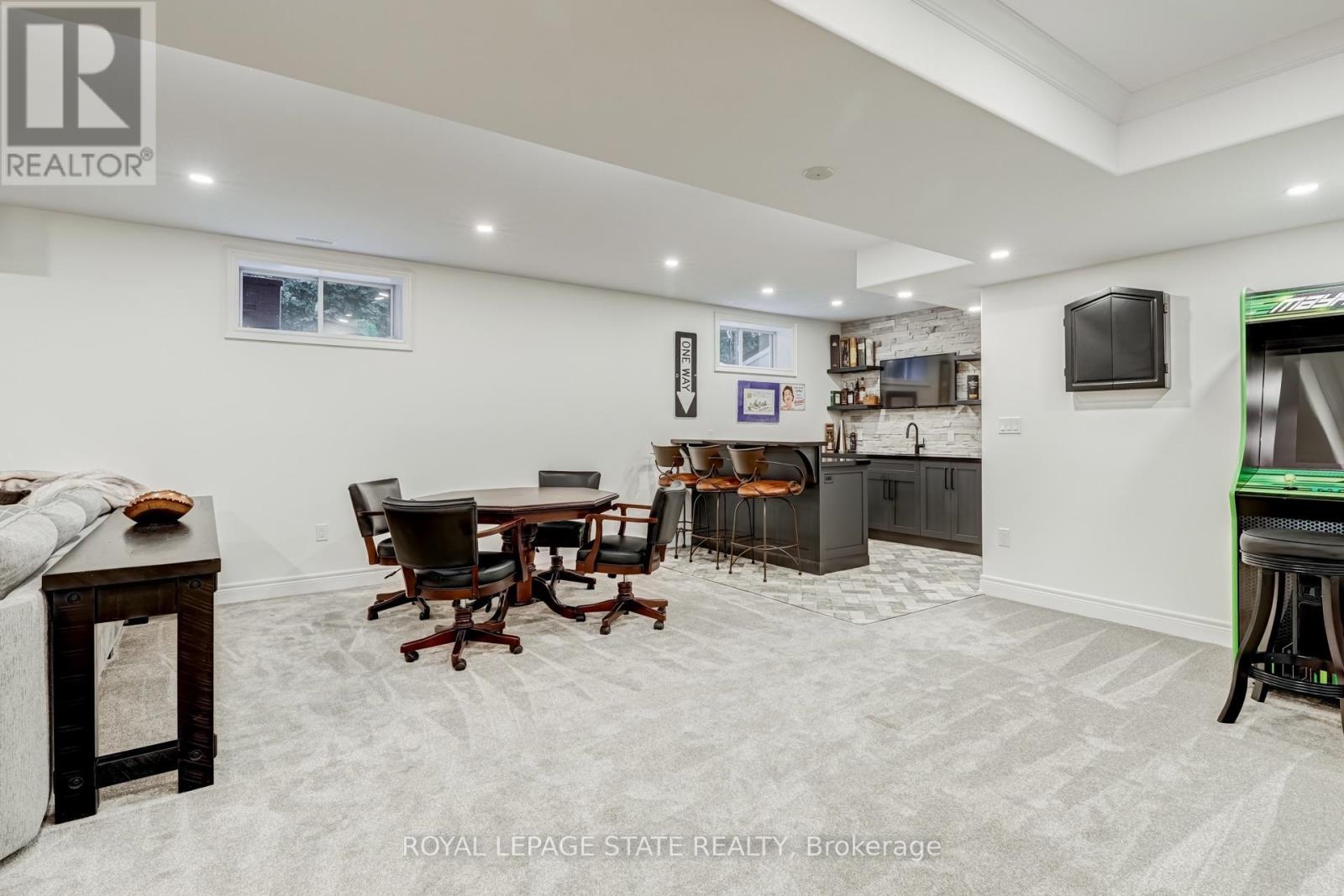 60 Parker Avenue Property Photo 37