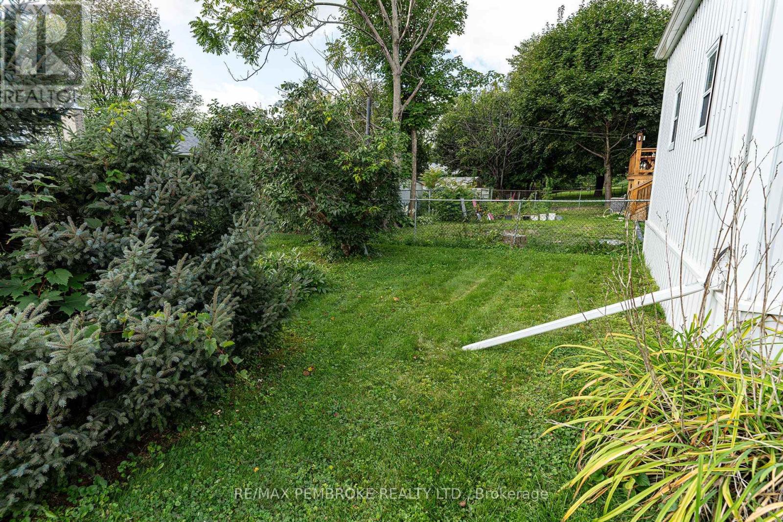 142 Deacon Street Property Photo 12