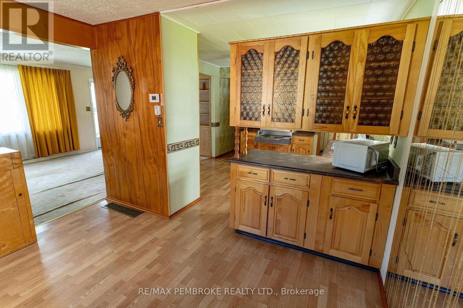 142 Deacon Street Property Photo 18