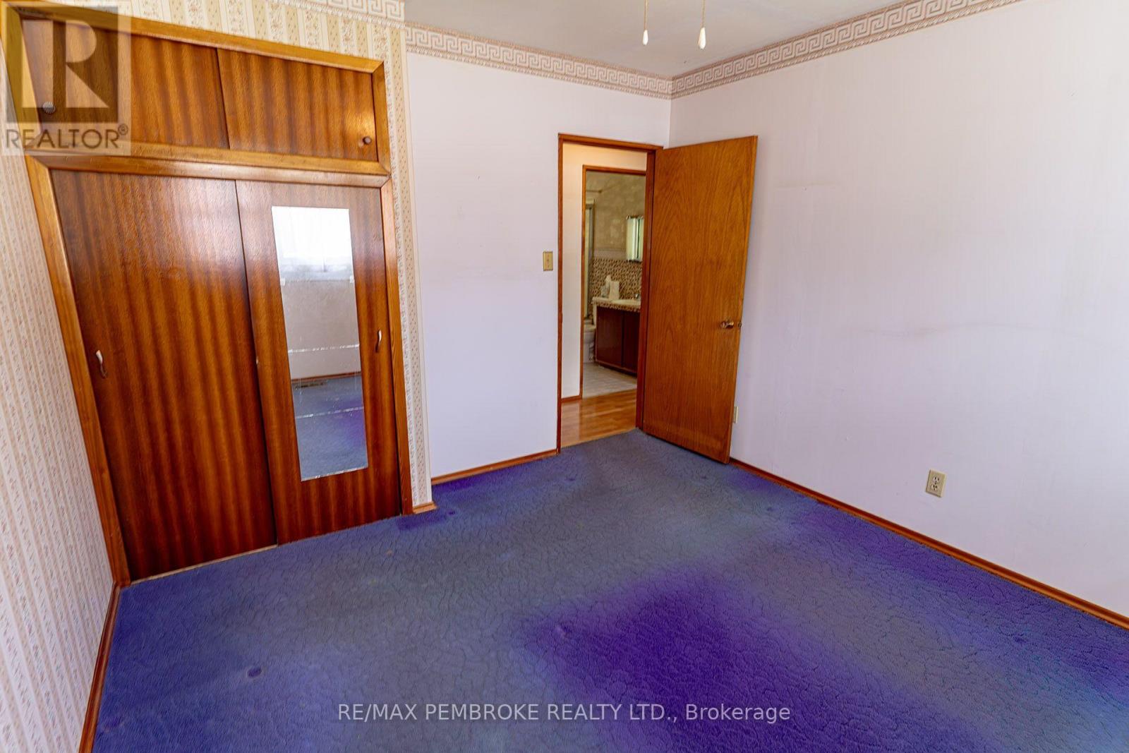142 Deacon Street Property Photo 28