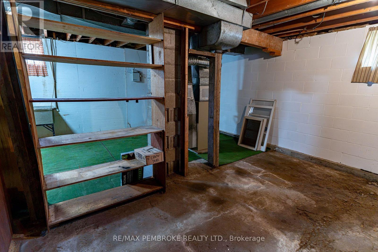 142 Deacon Street Property Photo 37