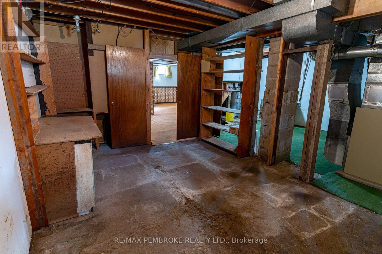 142 Deacon Street Property Photo 38