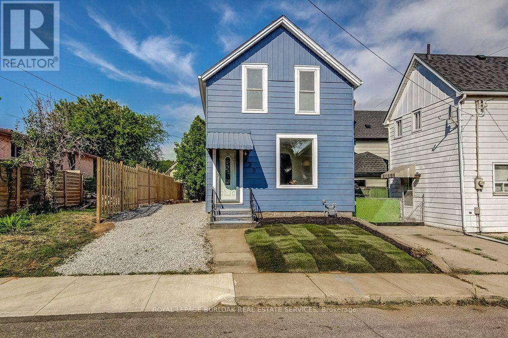 533 CATHARINE STREET N Property Photo 1