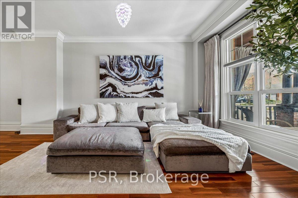 40 Stanley Avenue Property Photo 8
