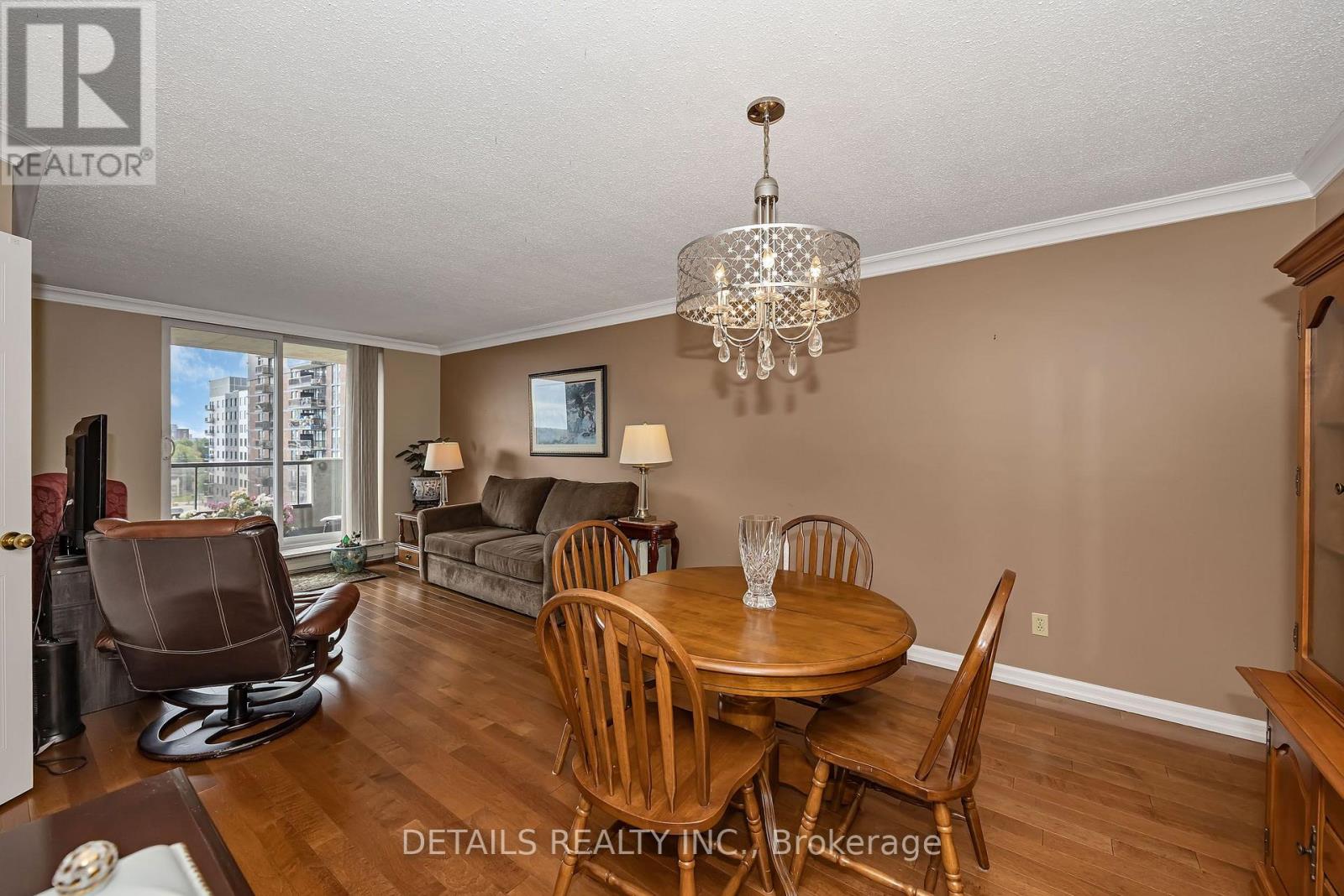 908 - 1705 Playfair Drive Property Photo 6