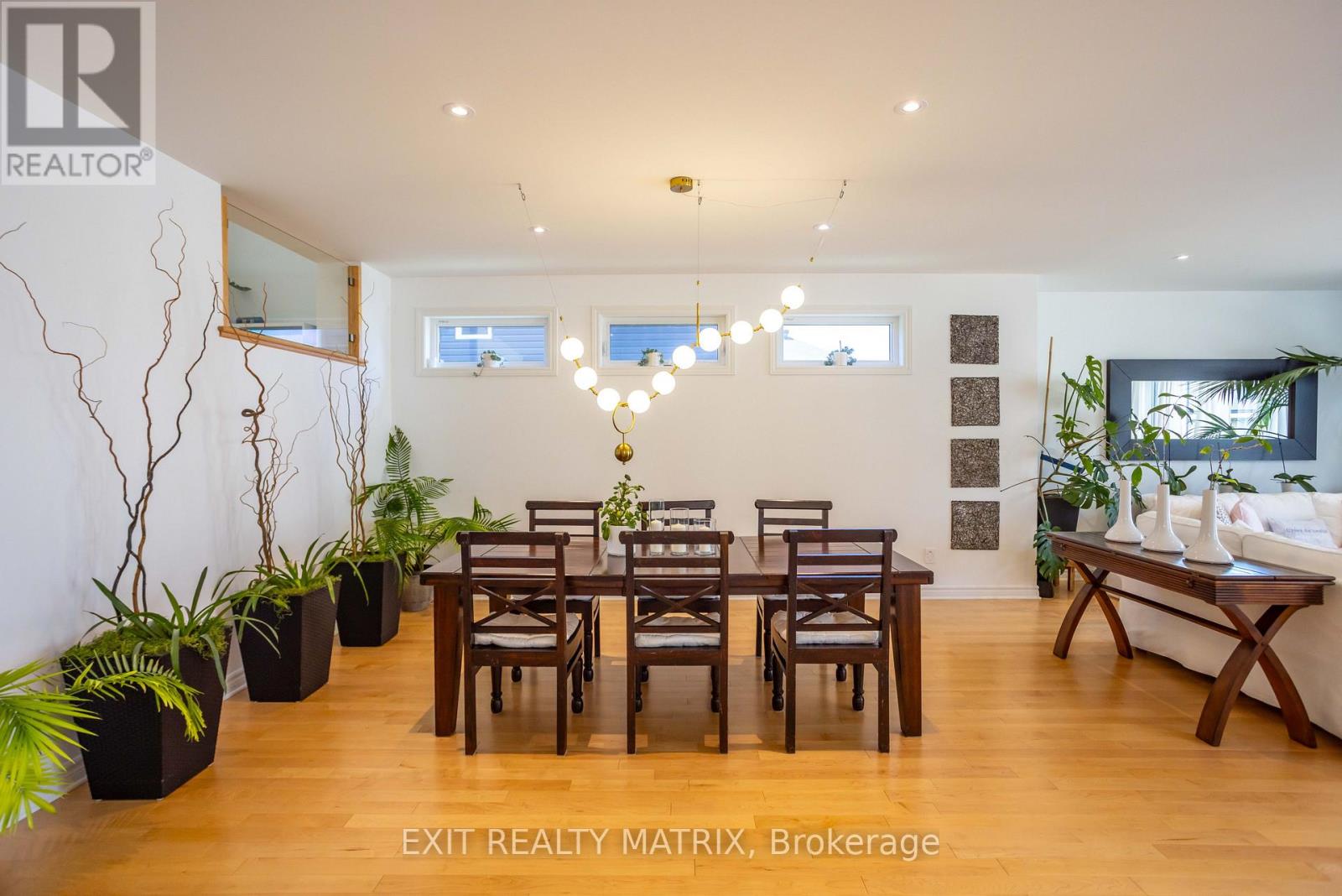 865 Cologne Street Property Photo 22