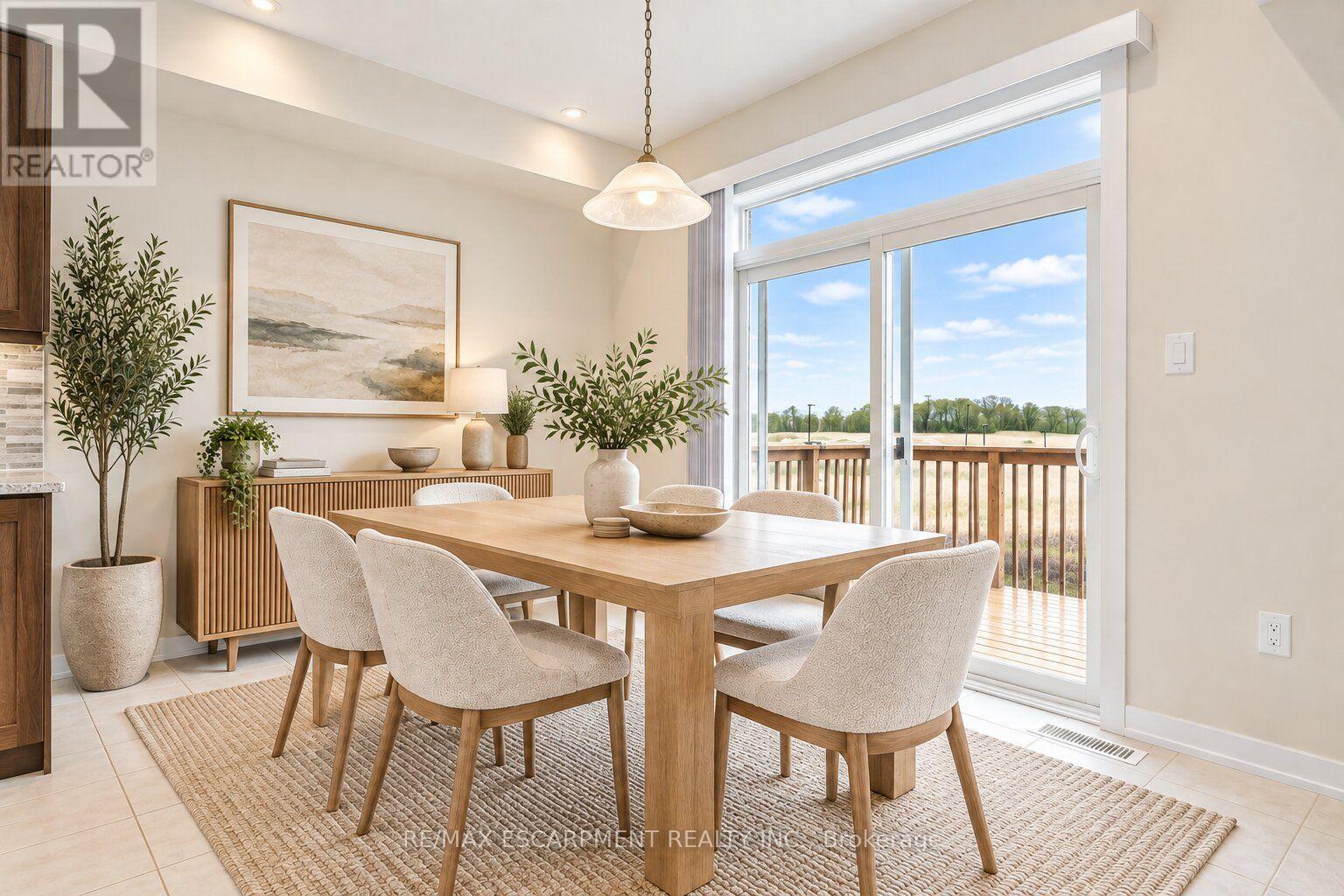 92 Longboat Run W Property Photo 15