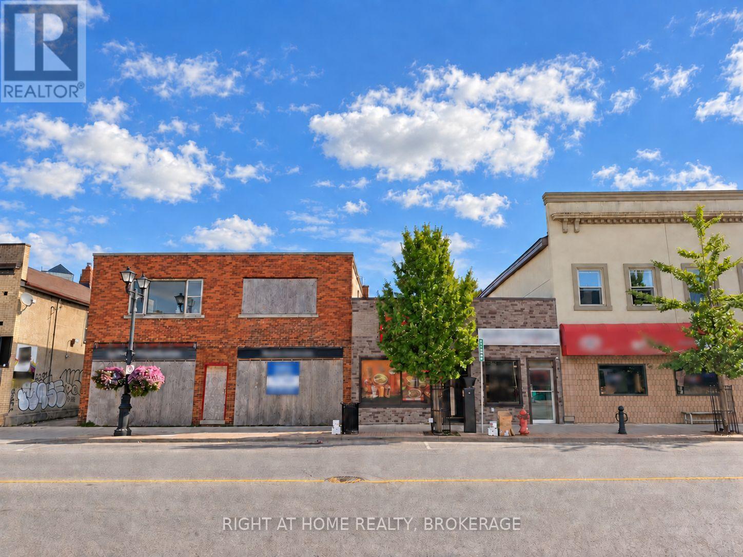 5920 Main Street Photo de la propriété 1