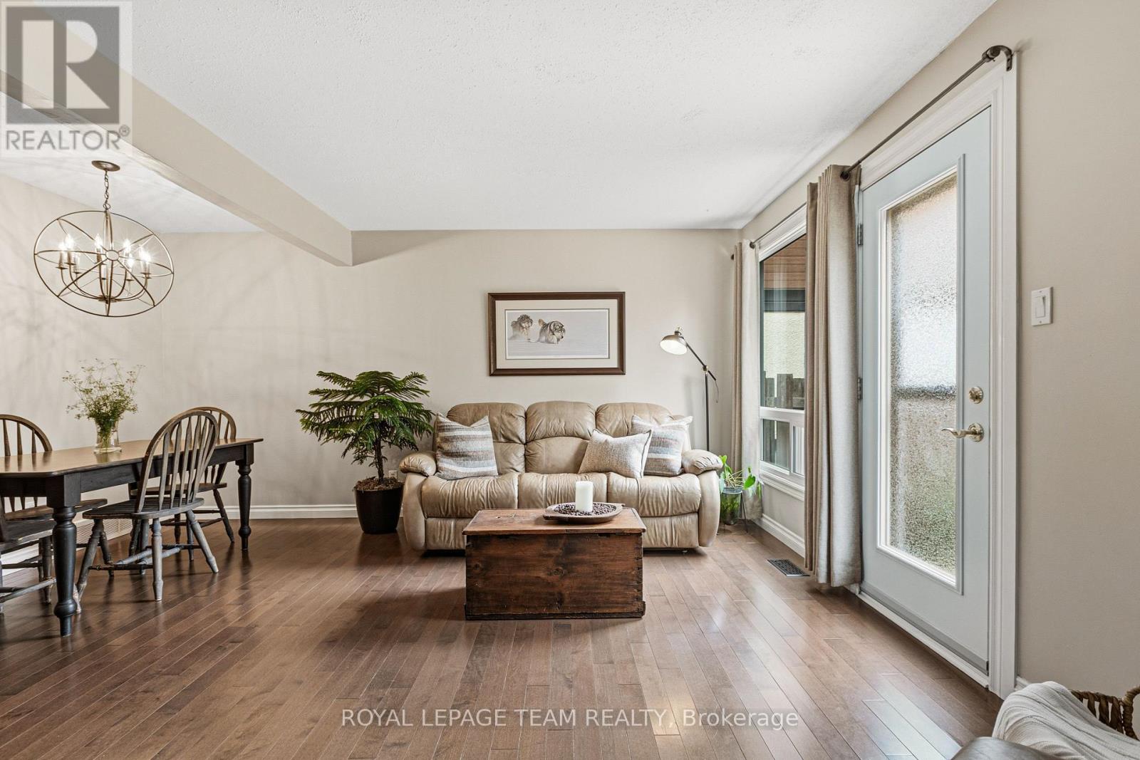 68 - 82 Mcclintock Way Property Photo 16
