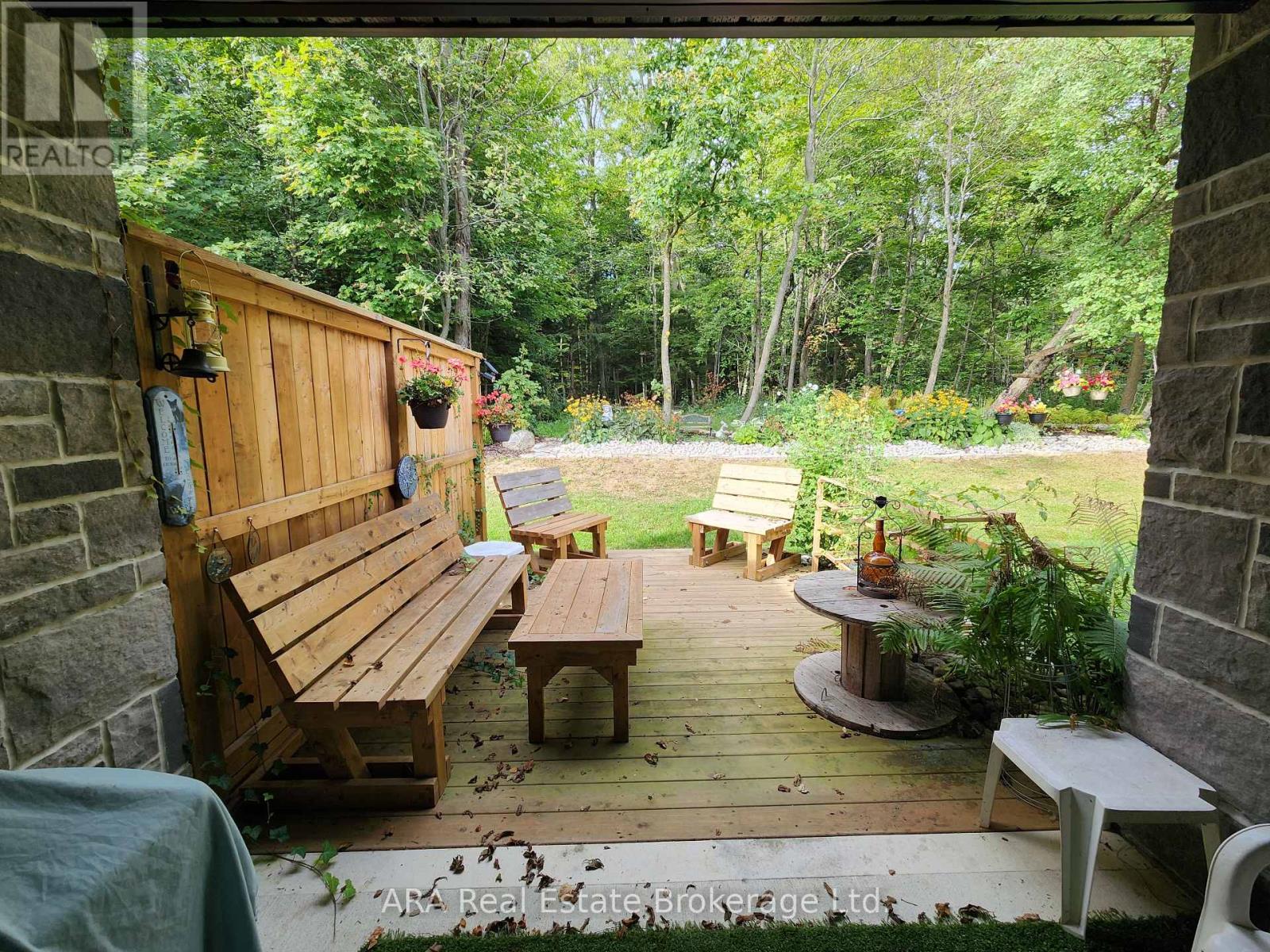 30 - 410 Ridge Road Property Photo 2