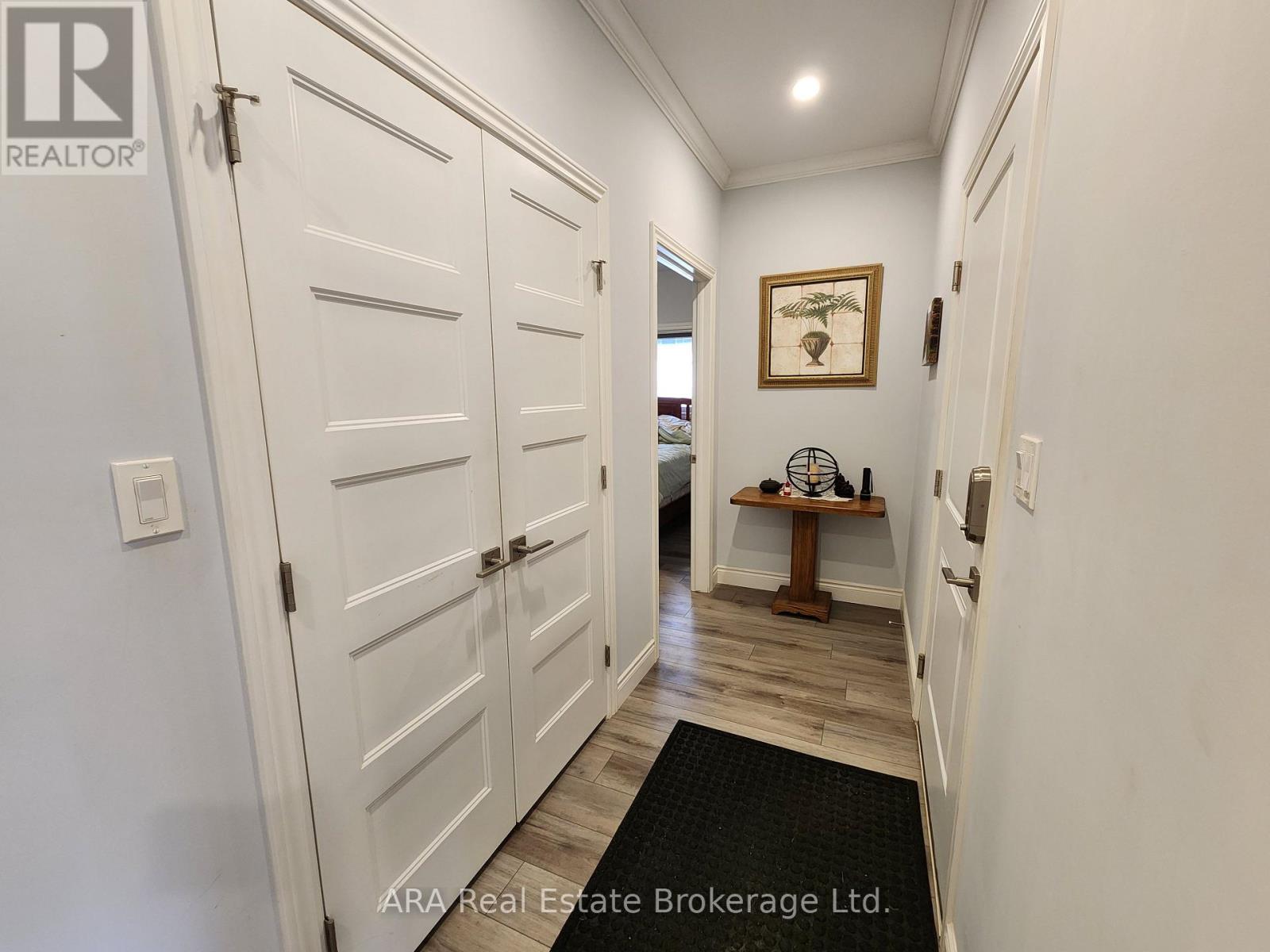 30 - 410 Ridge Road Property Photo 10