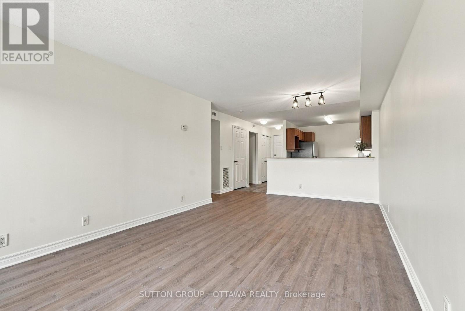 802 - 120 Grant Carman Drive Property Photo 22