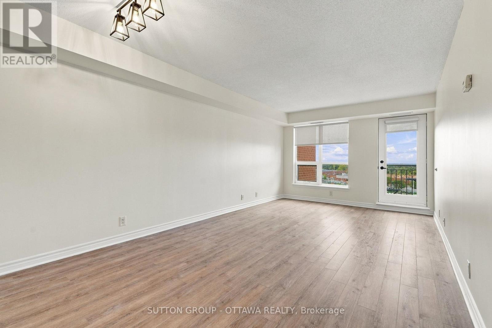 802 - 120 Grant Carman Drive Property Photo 26