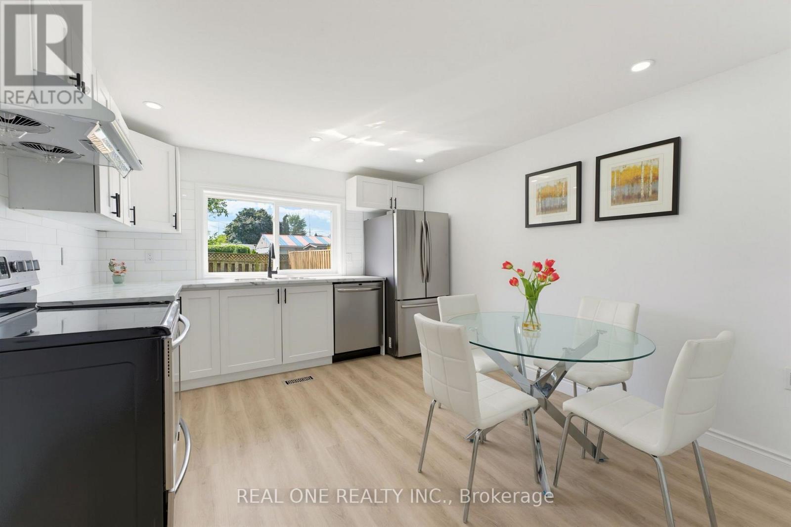 27 Gilkison Street Property Photo 8