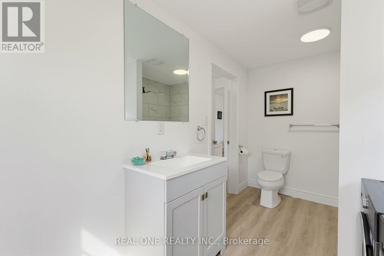 27 Gilkison Street Property Photo 16