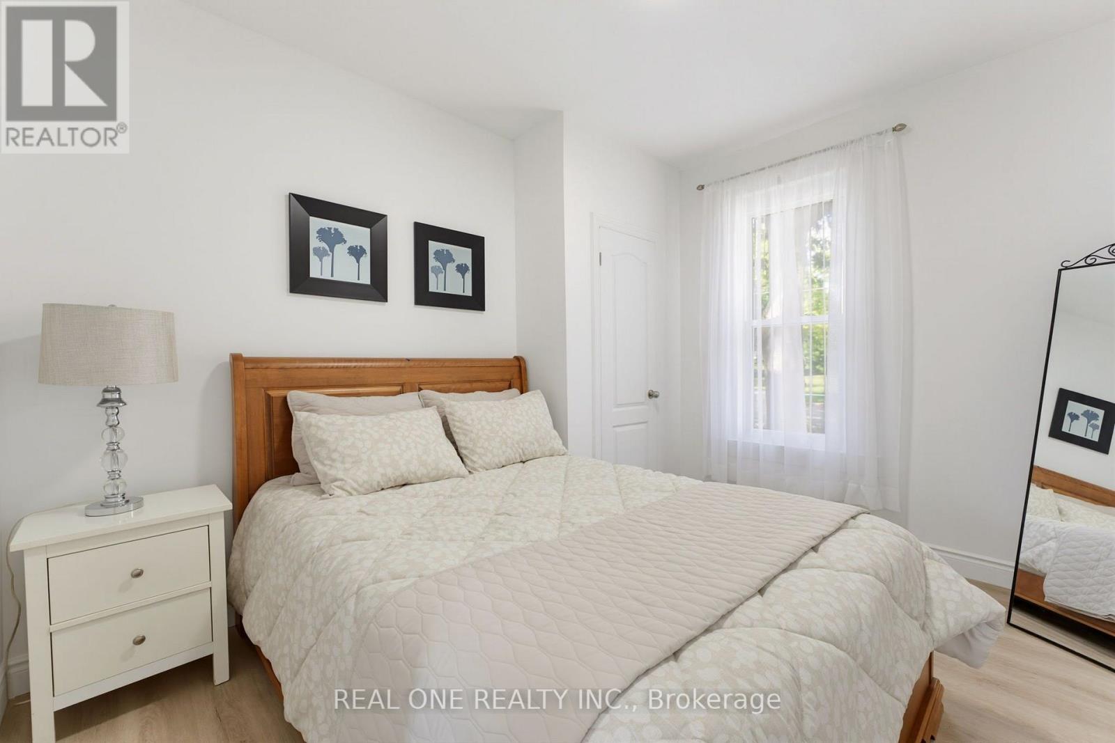 27 Gilkison Street Property Photo 17