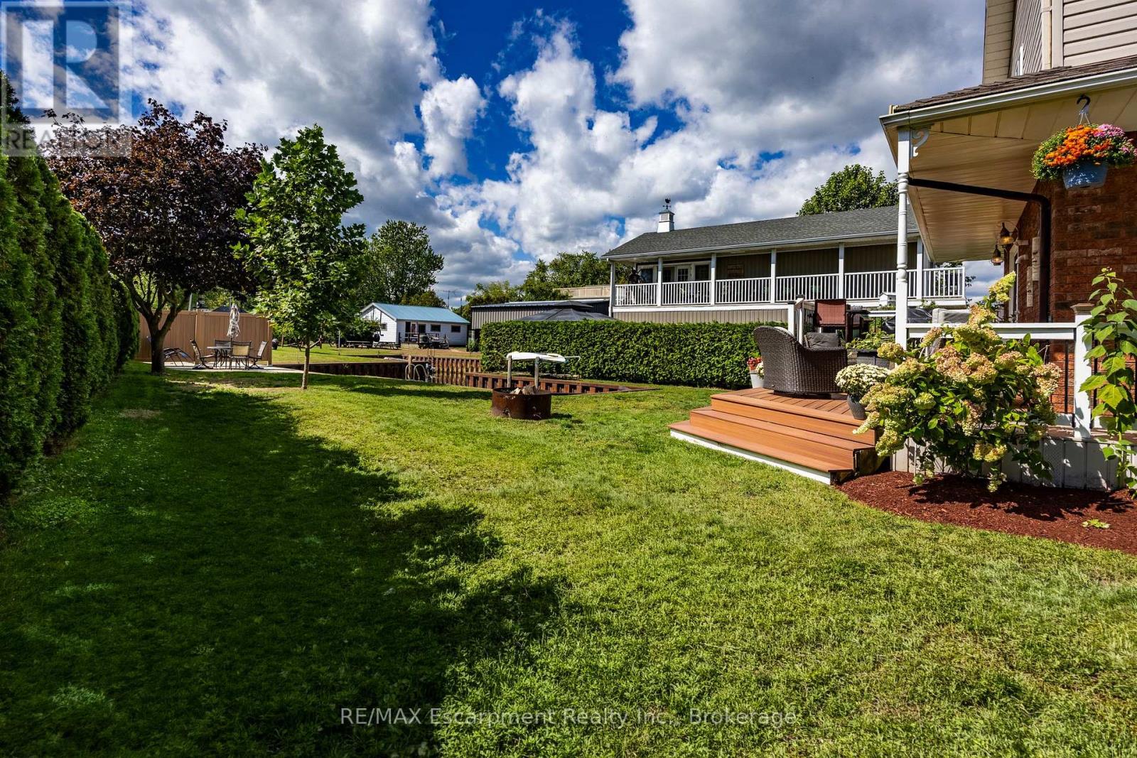 116 Erie Boulevard Property Photo 29