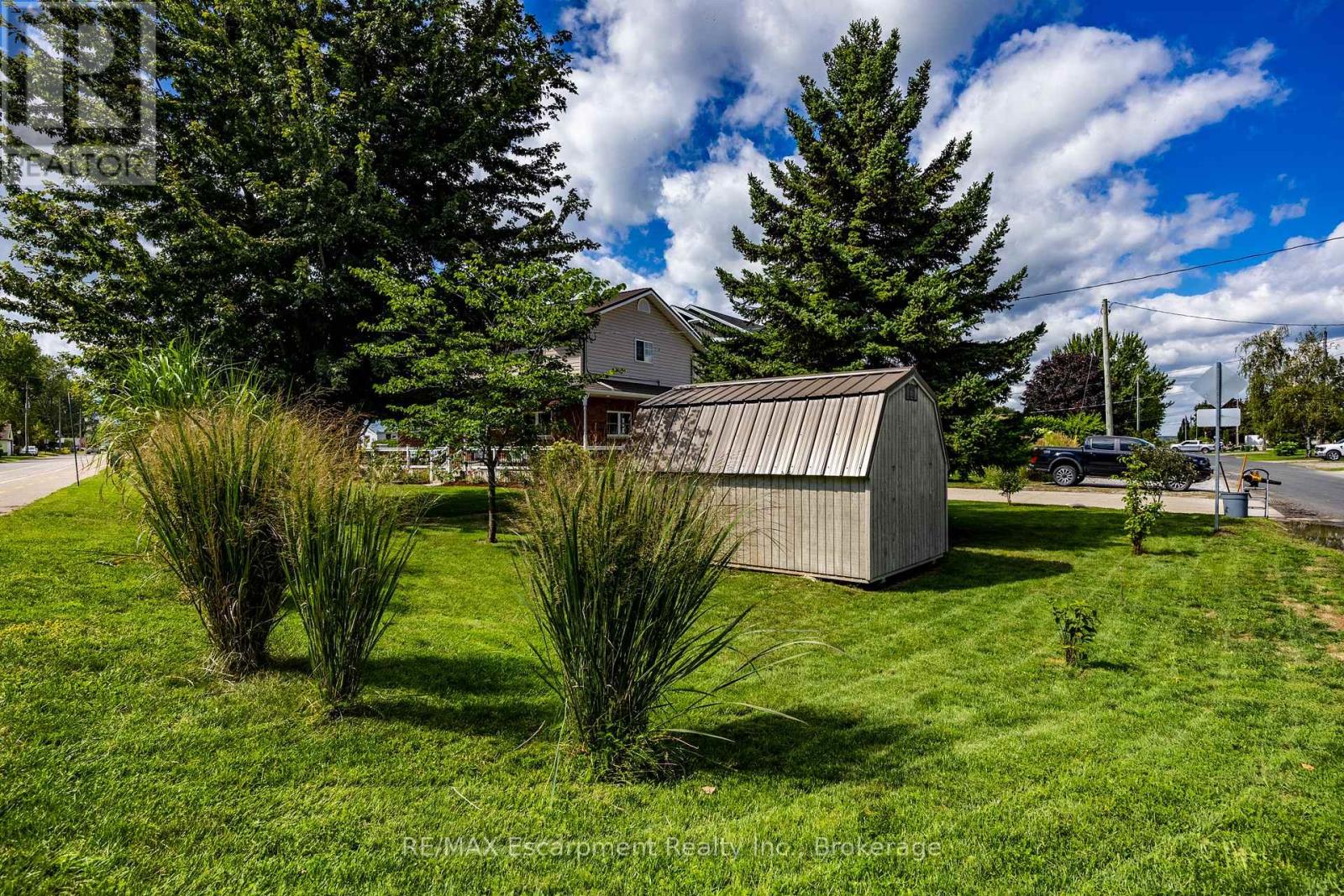 116 Erie Boulevard Property Photo 34