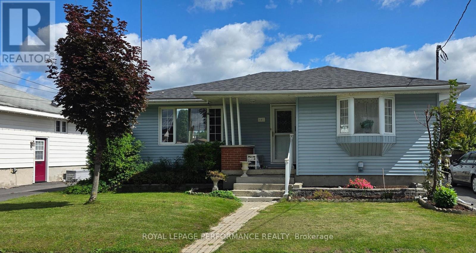 641 BURTON AVENUE Property Photo 1