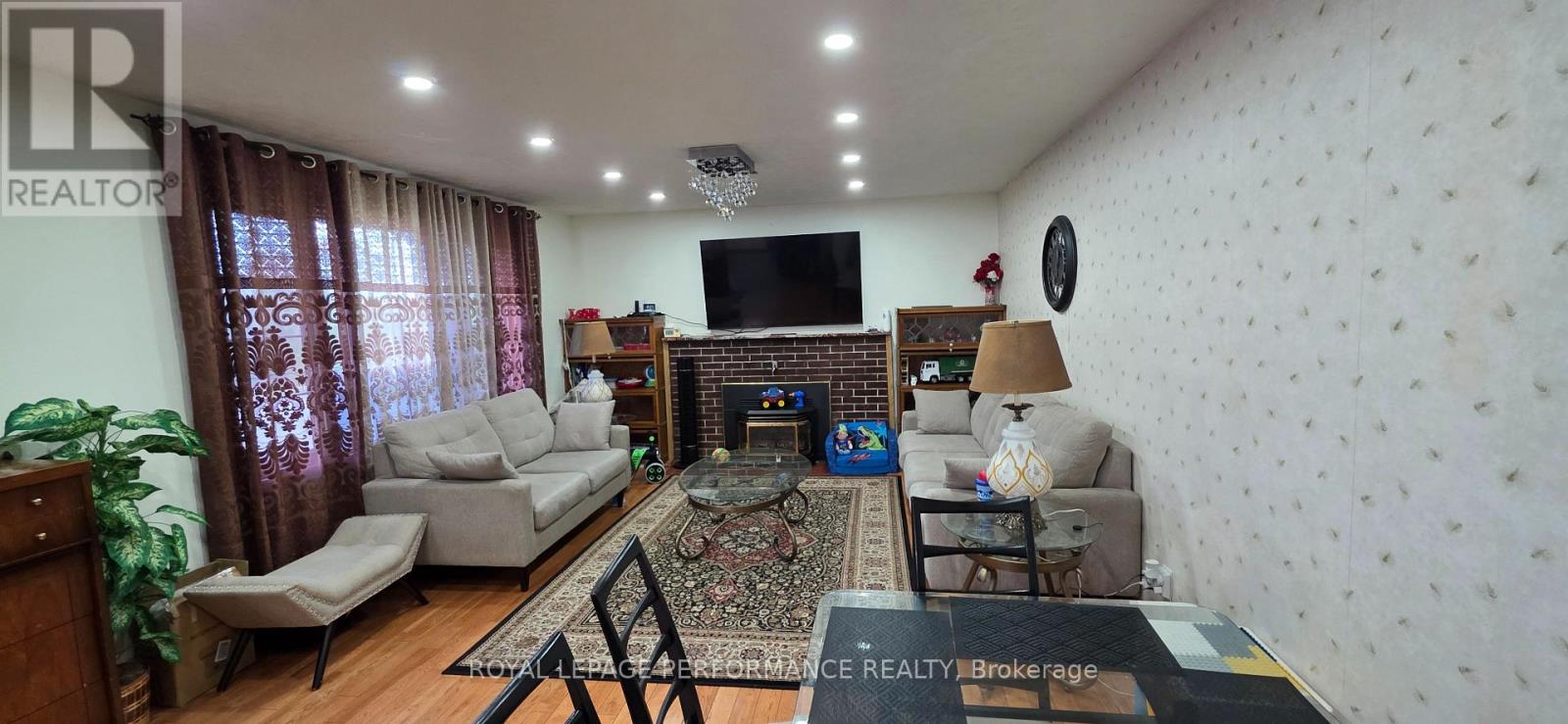641 Burton Avenue Property Photo 3