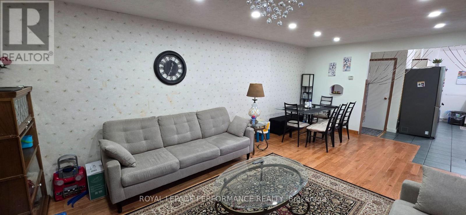 641 Burton Avenue Property Photo 11