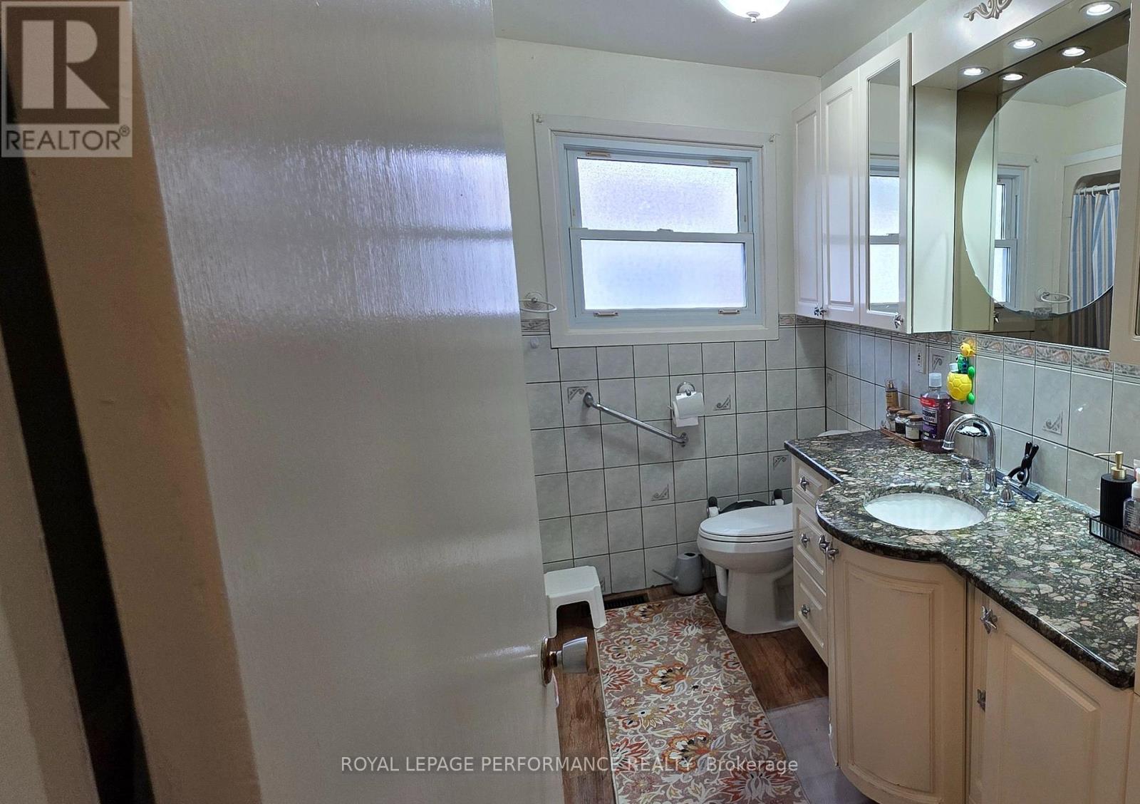 641 Burton Avenue Property Photo 26