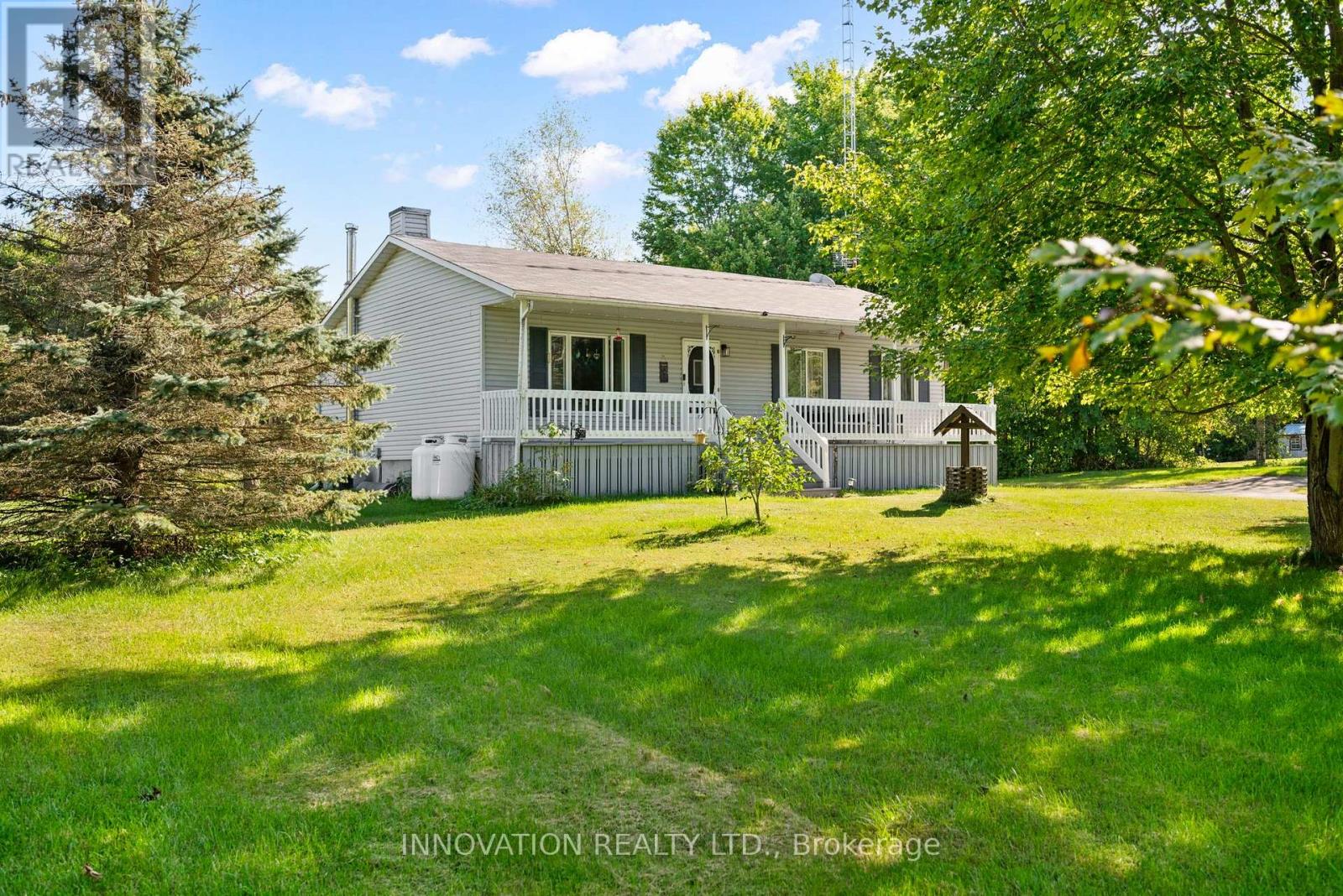2031 Jochem Road Property Photo 3