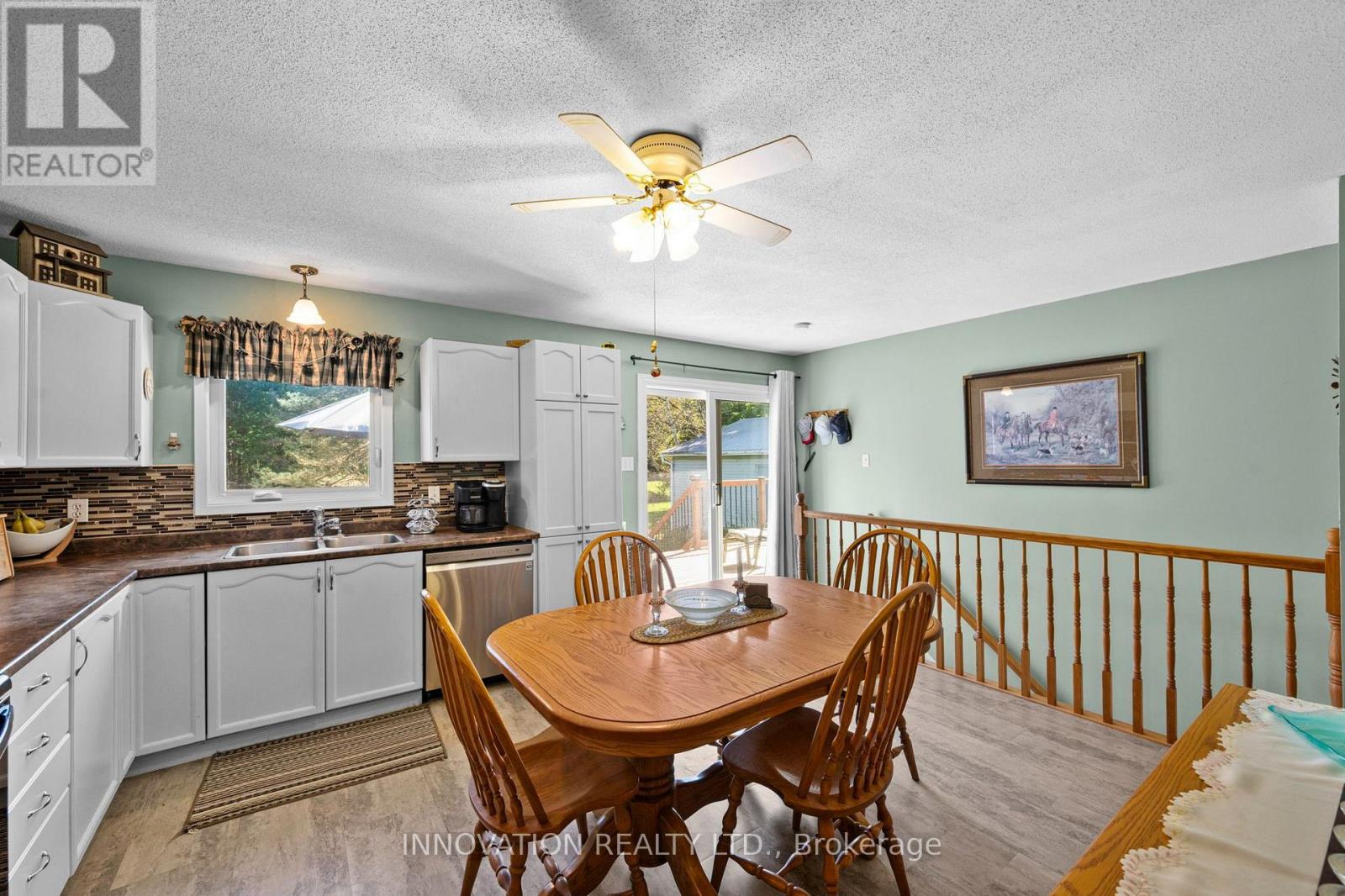 2031 Jochem Road Property Photo 12
