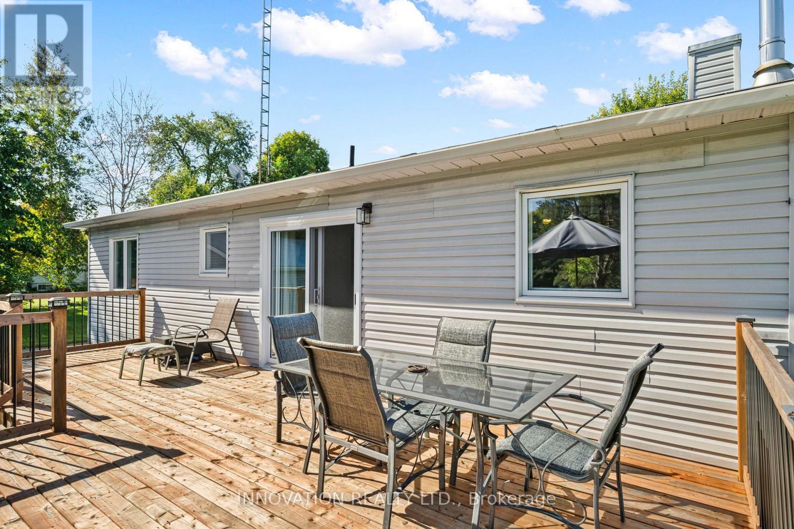 2031 Jochem Road Property Photo 25