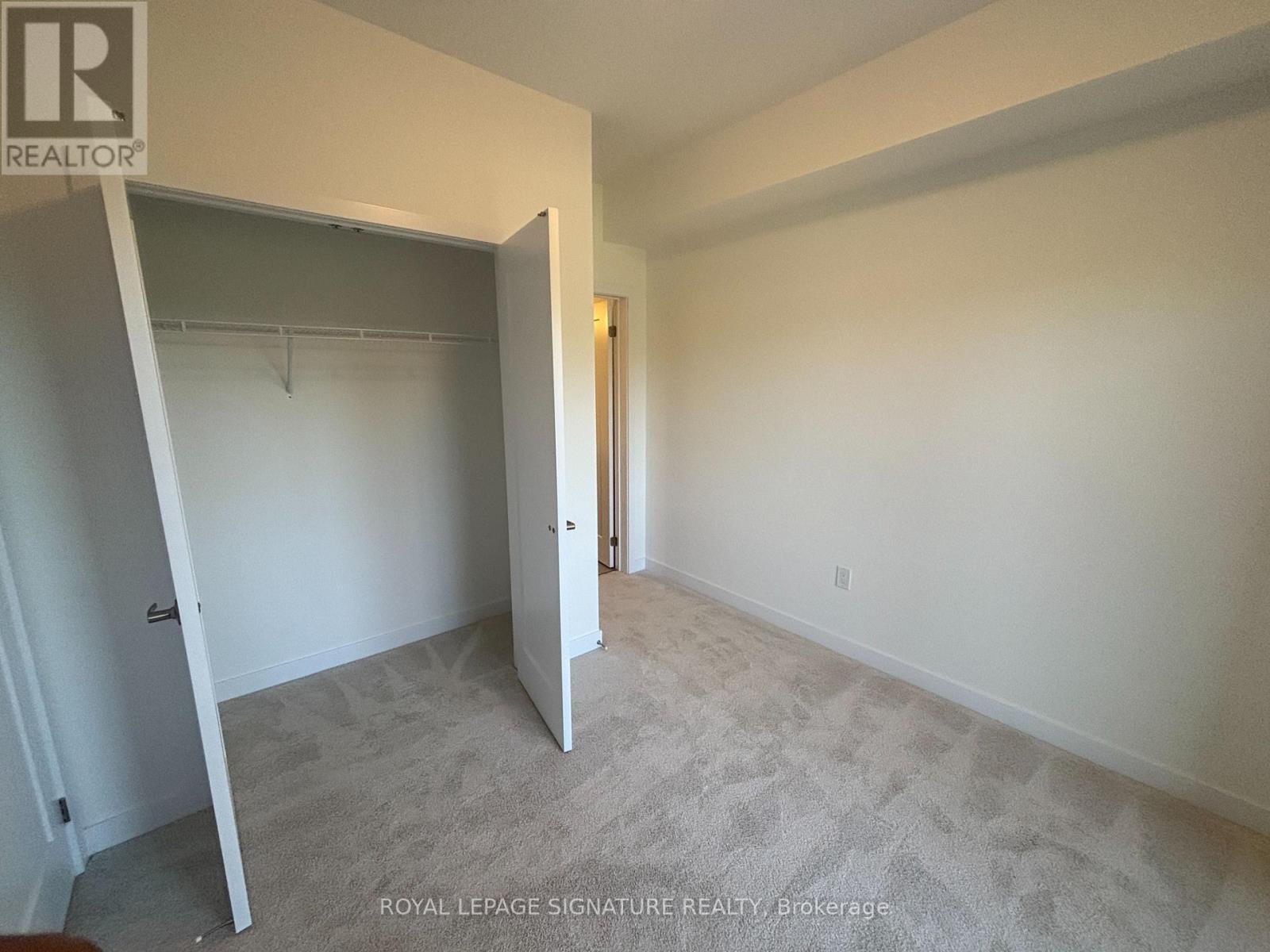 24 - 42 Lowes Road W Property Photo 16