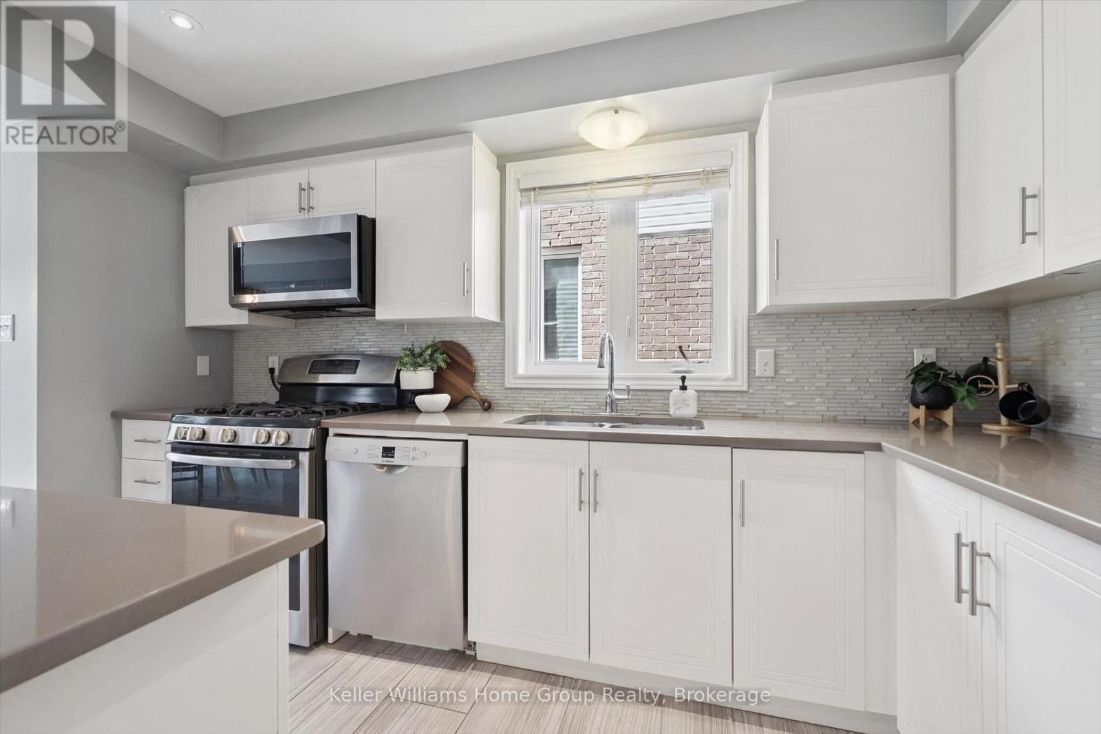 53 Aberdeen Street Property Photo 10