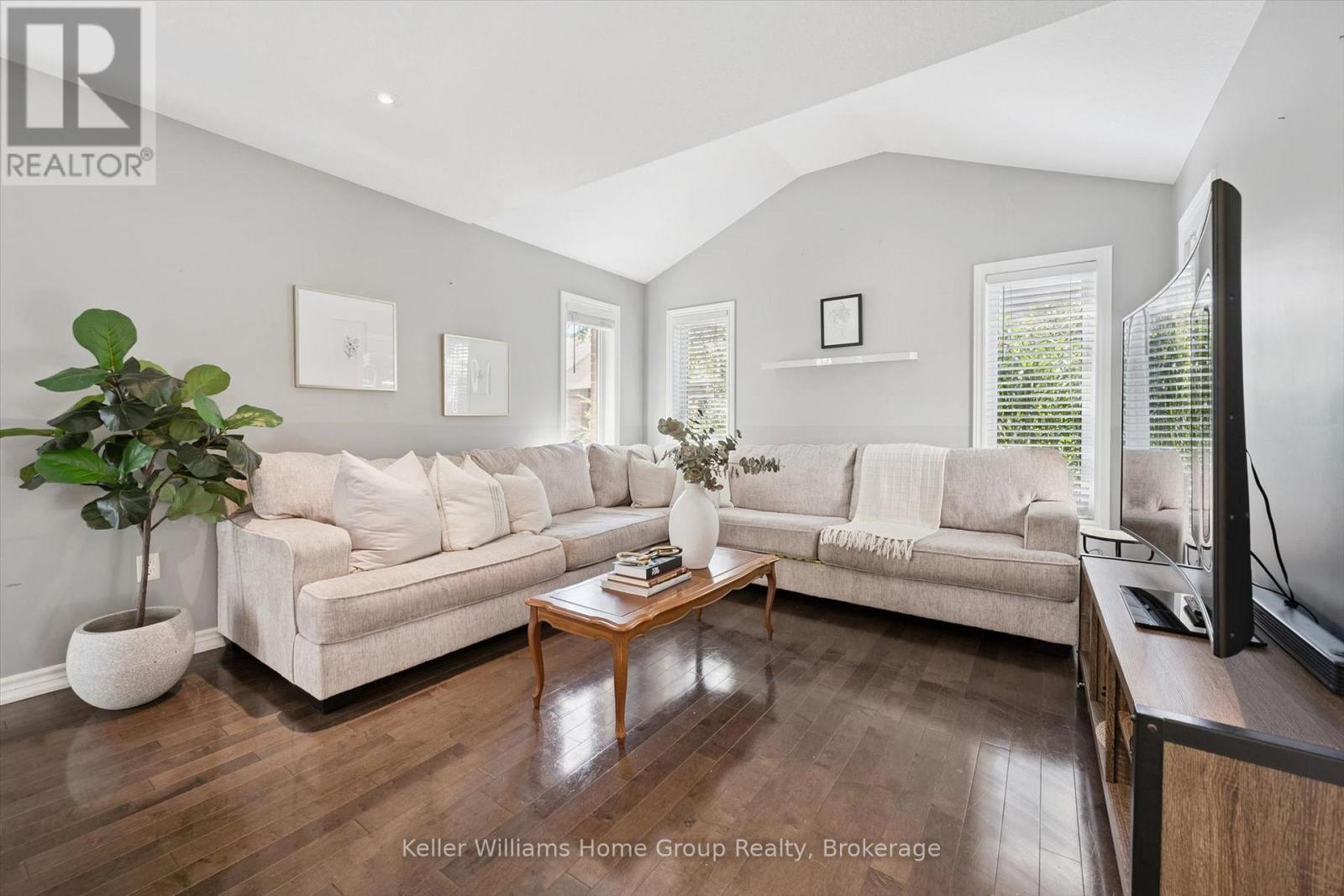 53 Aberdeen Street Property Photo 19