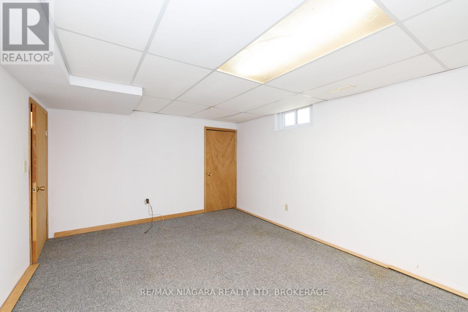 4166 Chippawa Parkway Property Photo 30