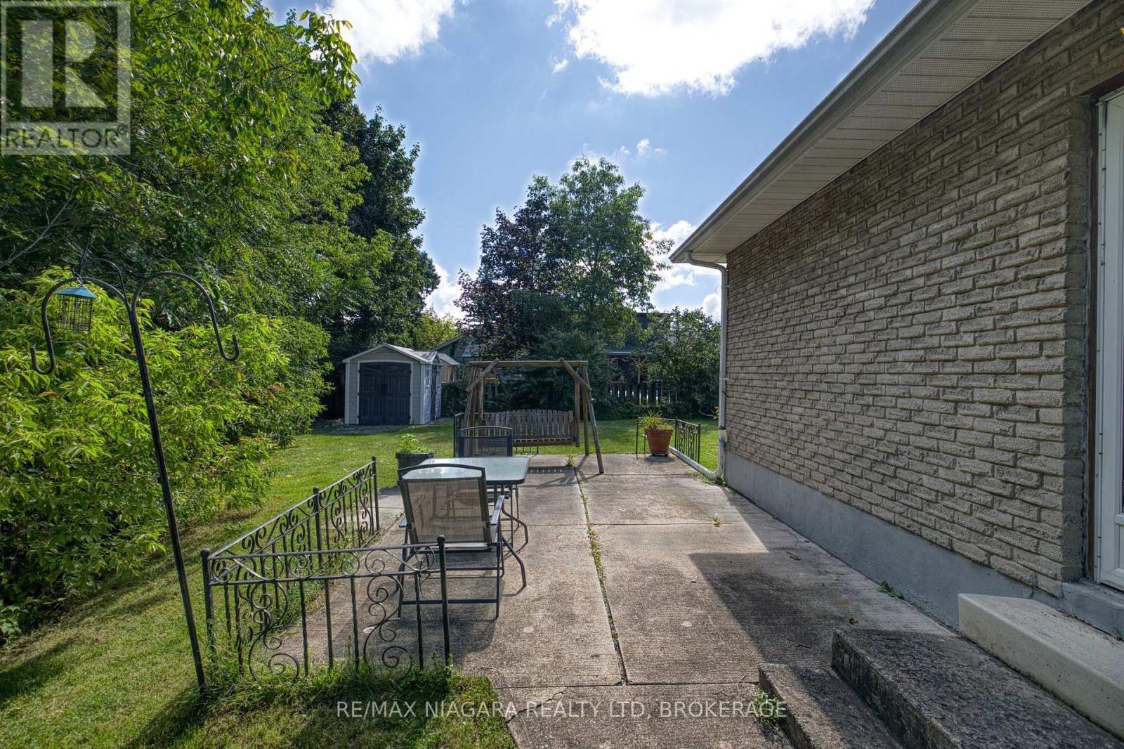 4166 Chippawa Parkway Property Photo 32